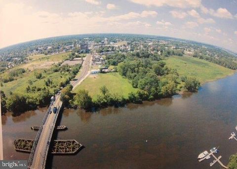 580 N PAVILION AVENUE RIVERSIDE NJ 08075