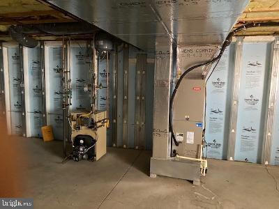 VANTAGE HILLS - Residential