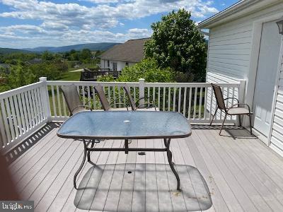 VANTAGE HILLS - Residential