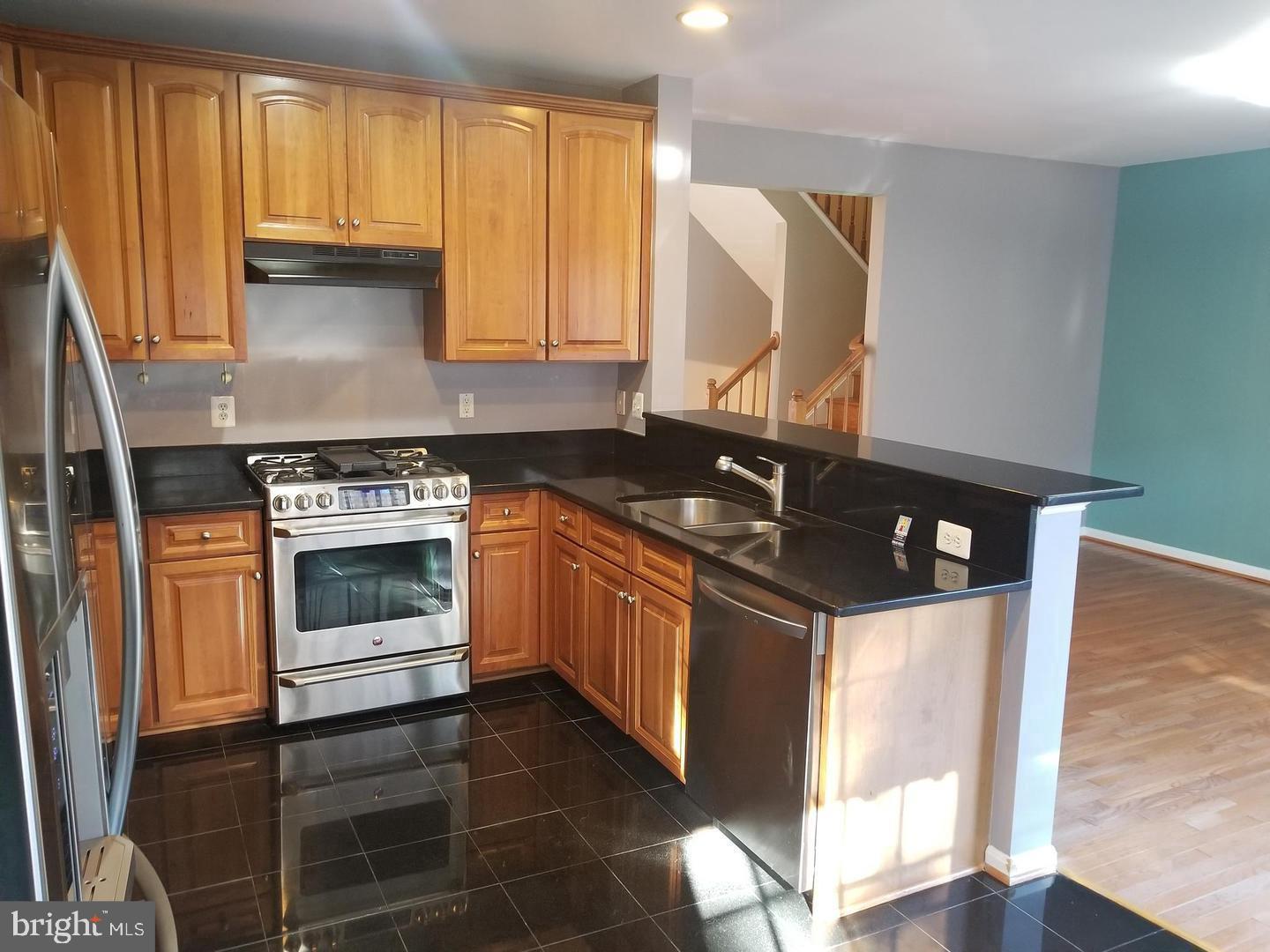 GOVERNORS HILL - Residential Lease