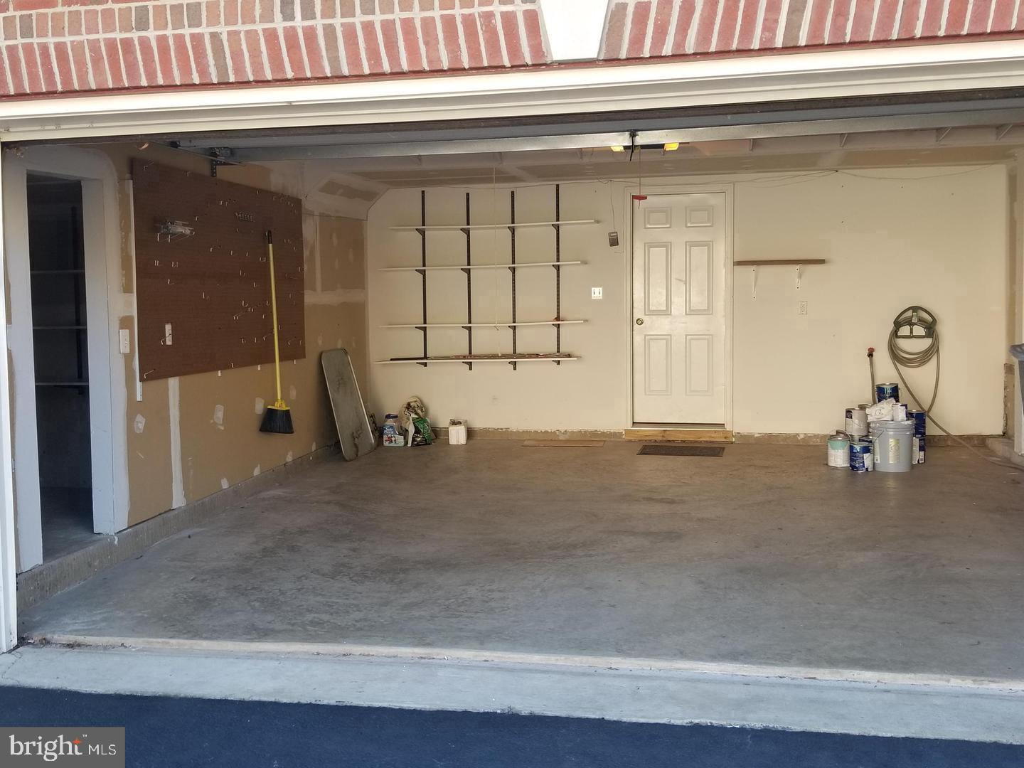 GOVERNORS HILL - Residential Lease