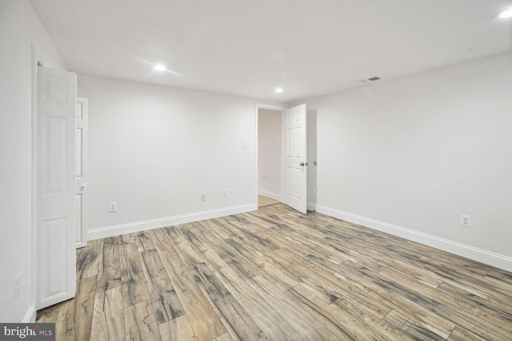 BELTSVILLE HEIGHTS - Residential Lease