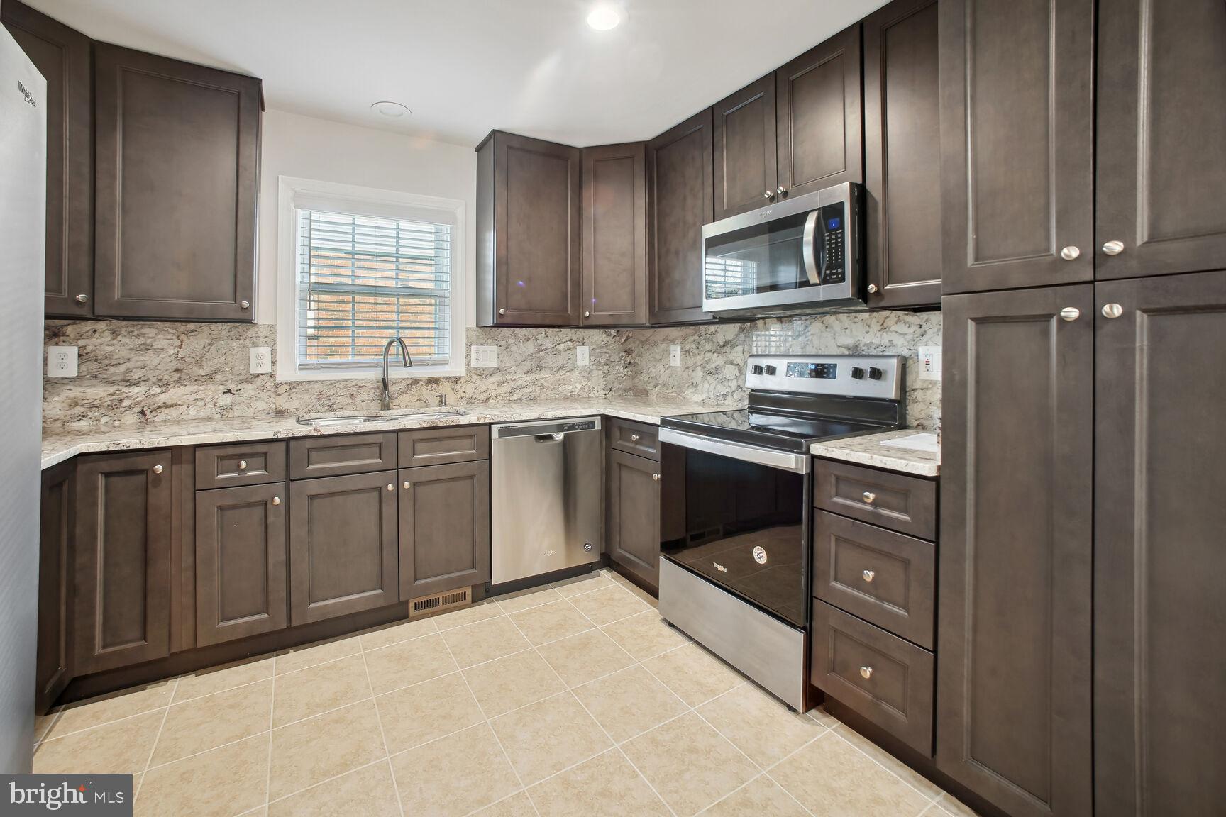 BELTSVILLE HEIGHTS - Residential Lease