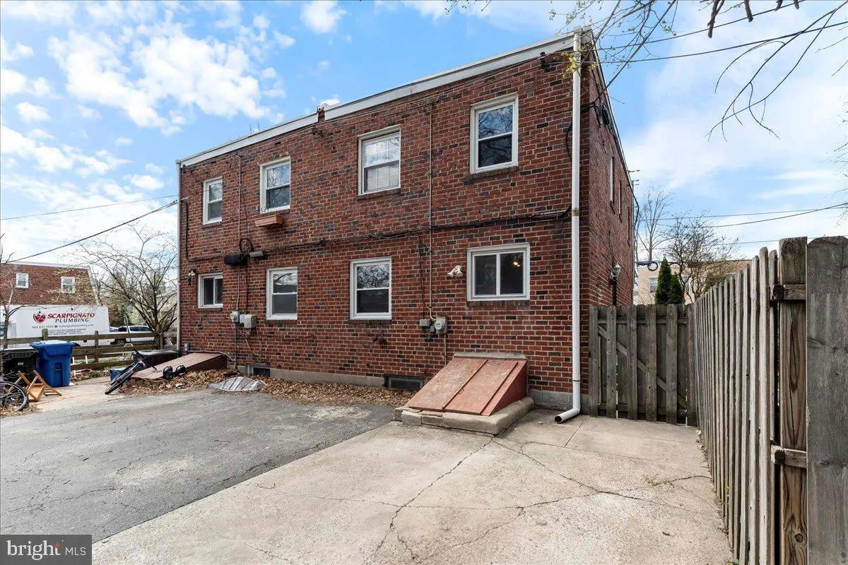 Media, Pennsylvania 19063, United States, 3 Bedrooms Bedrooms, ,2 BathroomsBathrooms,Residential,Pending,107874