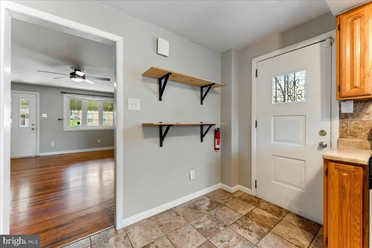 Media, Pennsylvania 19063, United States, 3 Bedrooms Bedrooms, ,2 BathroomsBathrooms,Residential,Pending,107874