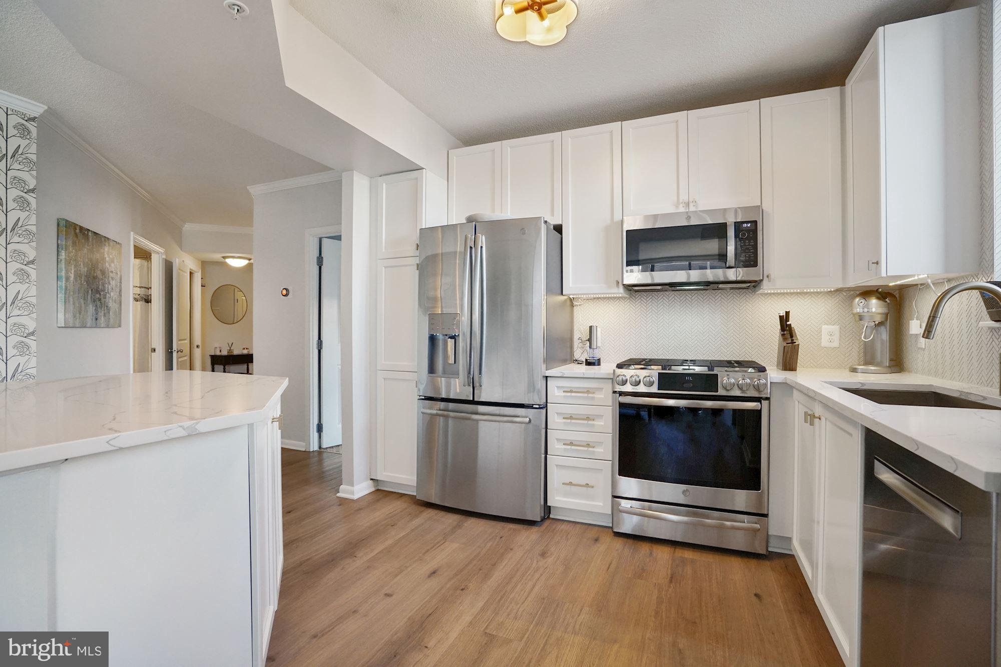 851 N GLEBE ROAD 511