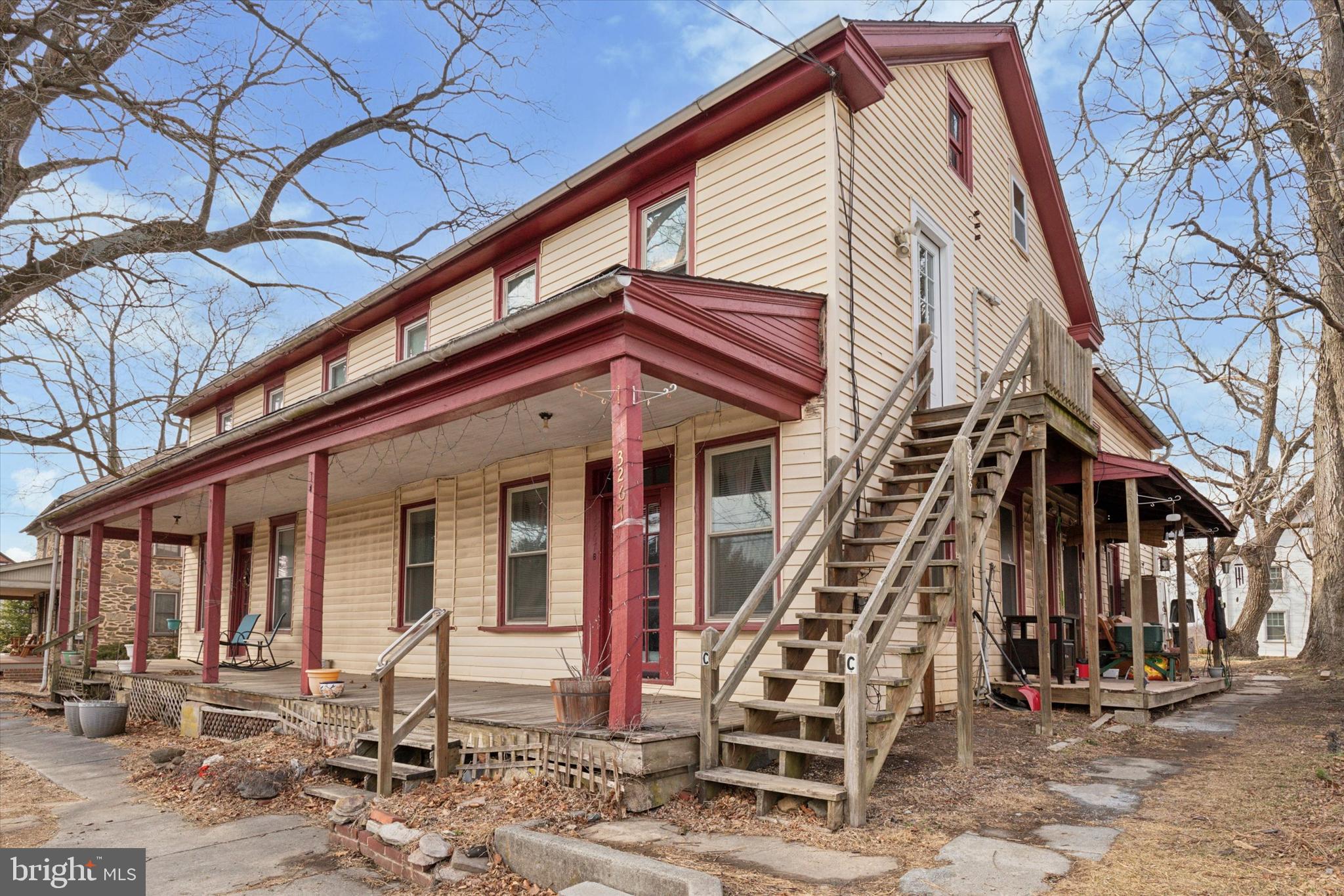 3267 MAIN STREET