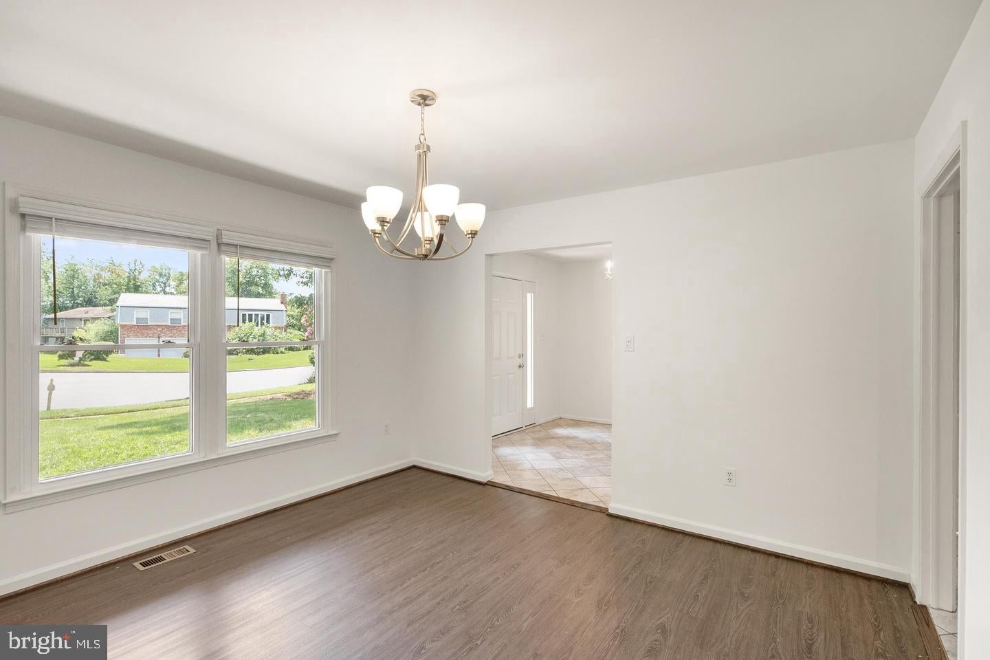 8902 HUXLEY COURT