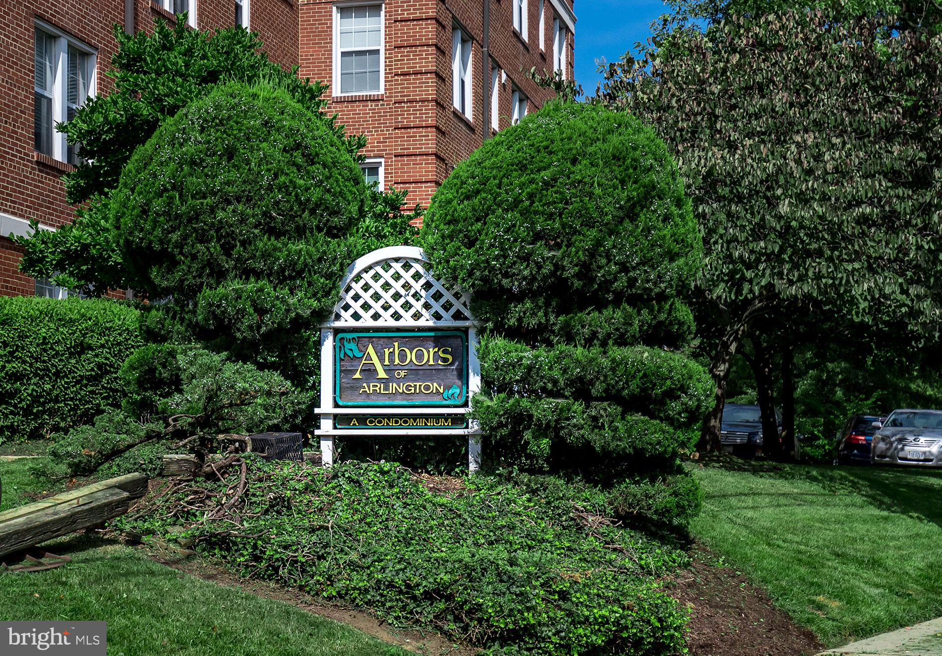 ARBORS OF ARLINGTON - Residential