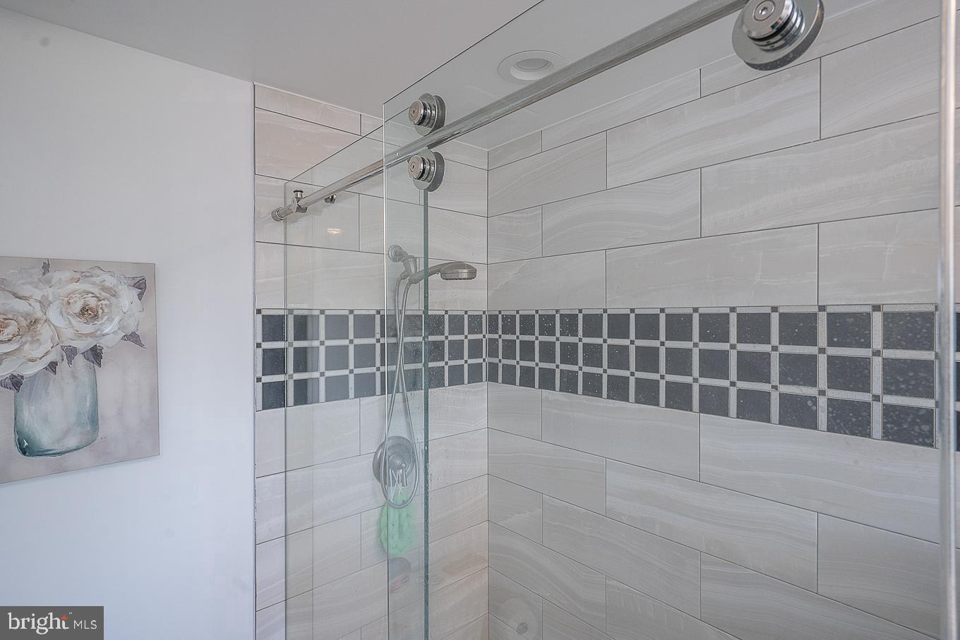 CHESTERBROOK/NEWPO - Residential