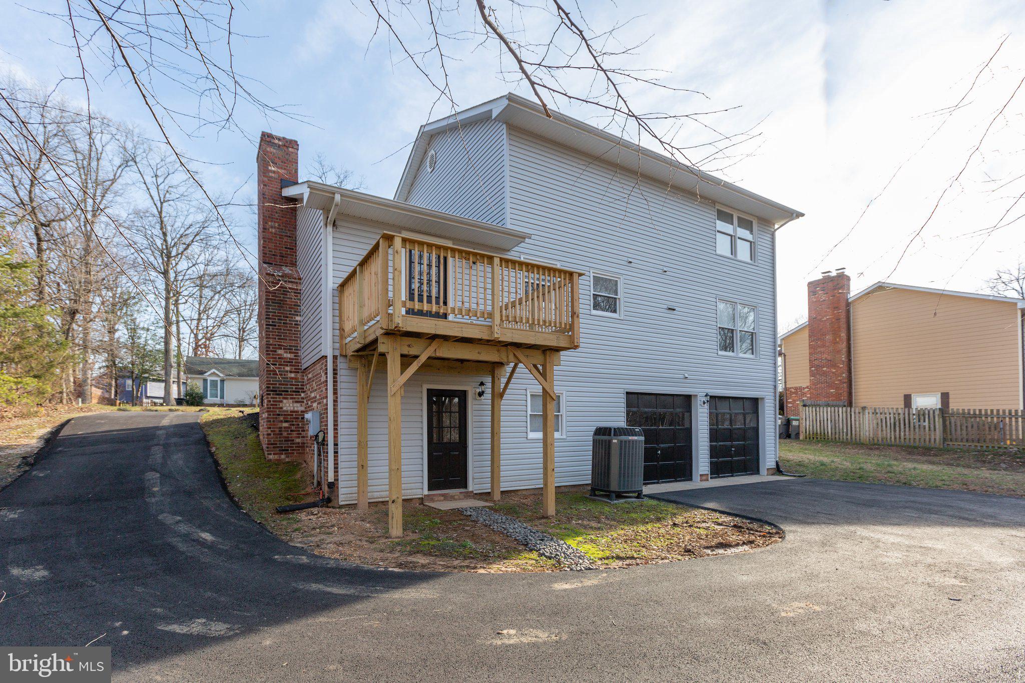 MAPLE GROVE - Residential