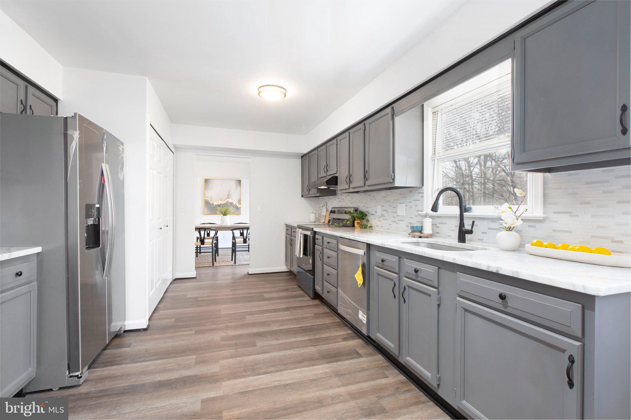 MAPLE GROVE - Residential