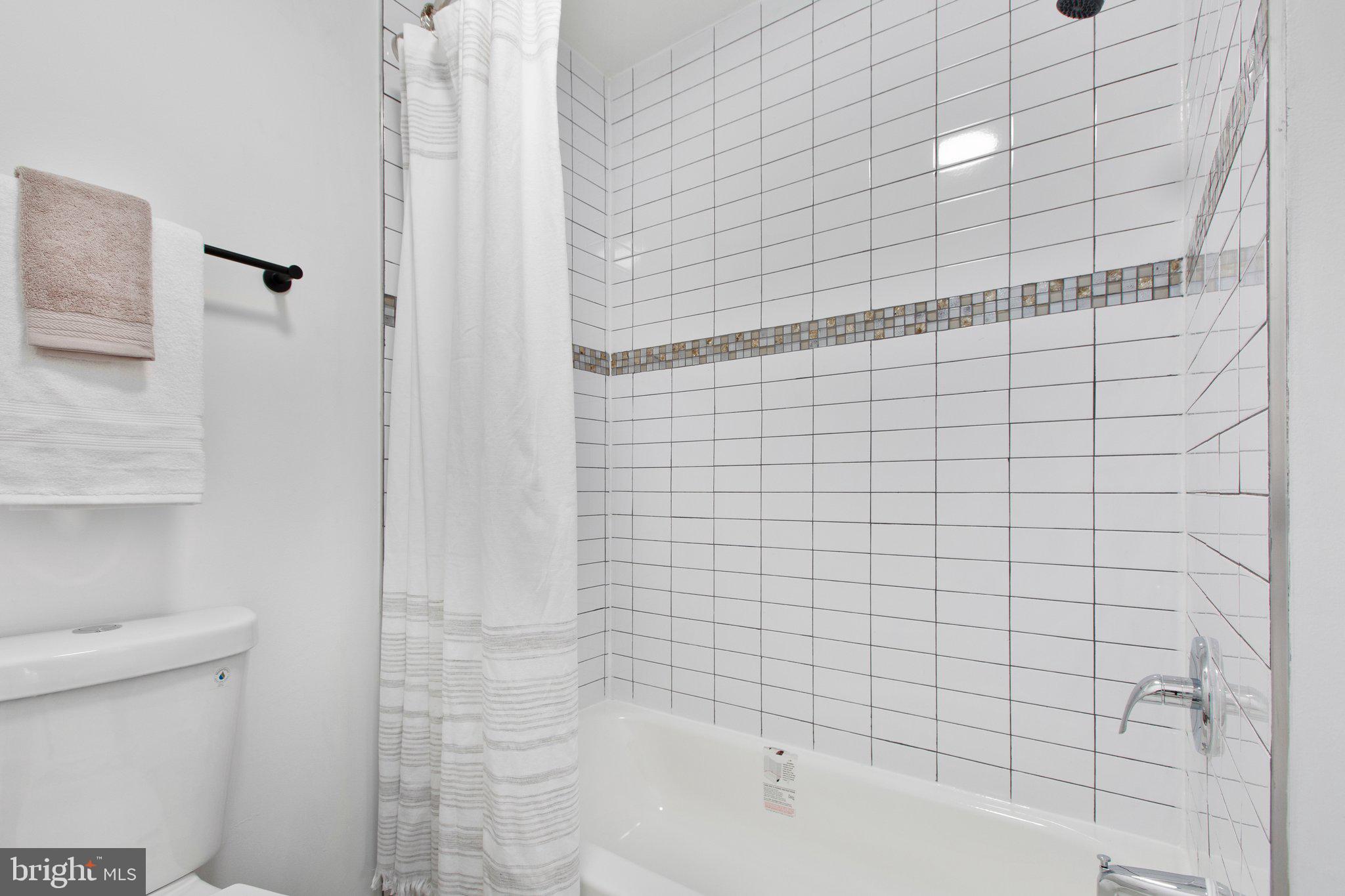 MAPLE GROVE - Residential