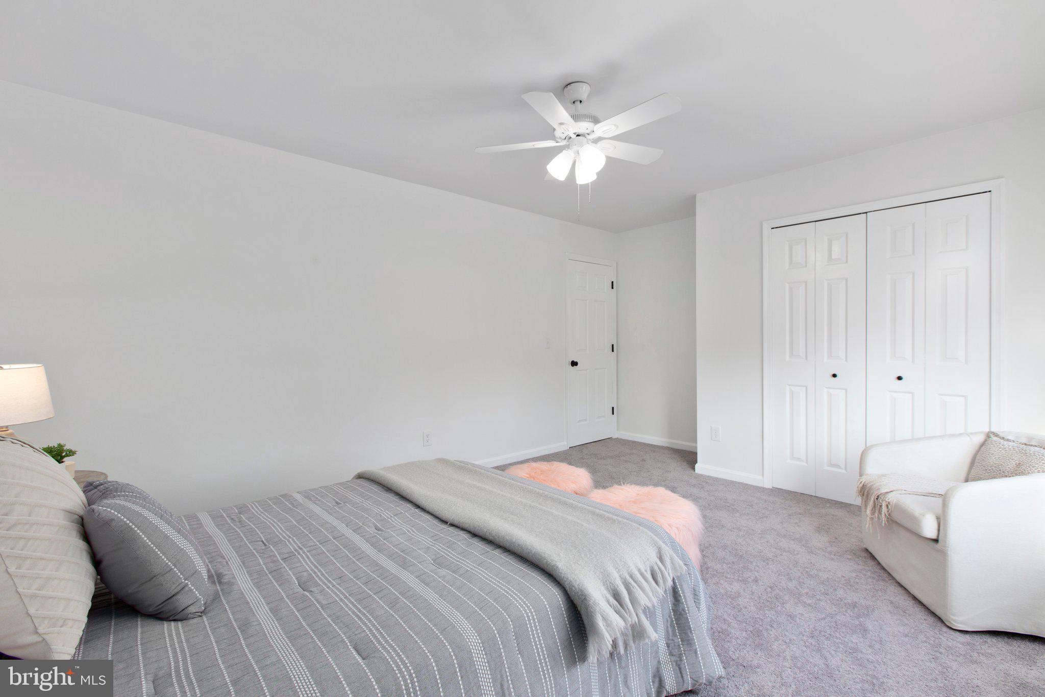 MAPLE GROVE - Residential