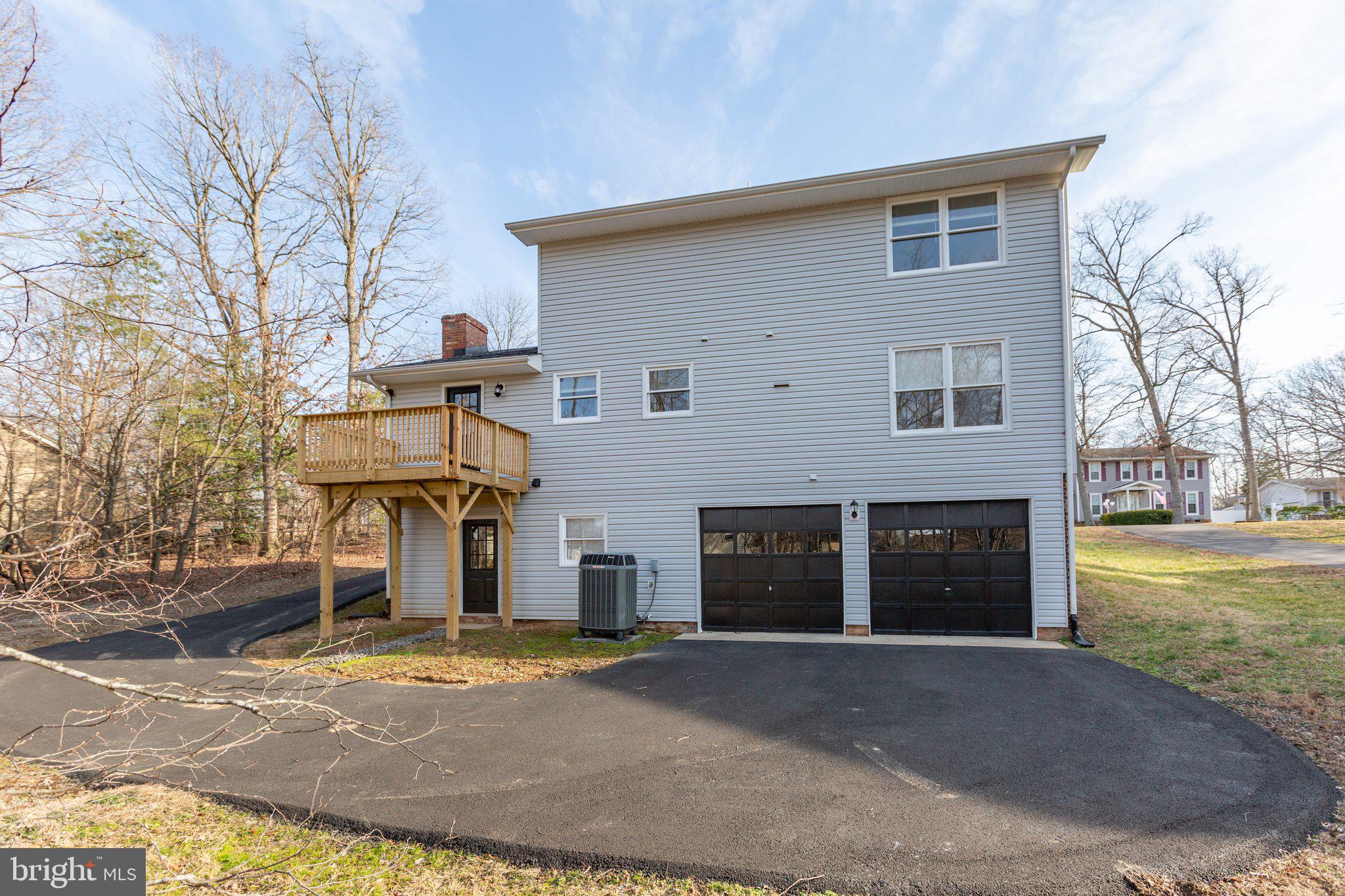 MAPLE GROVE - Residential