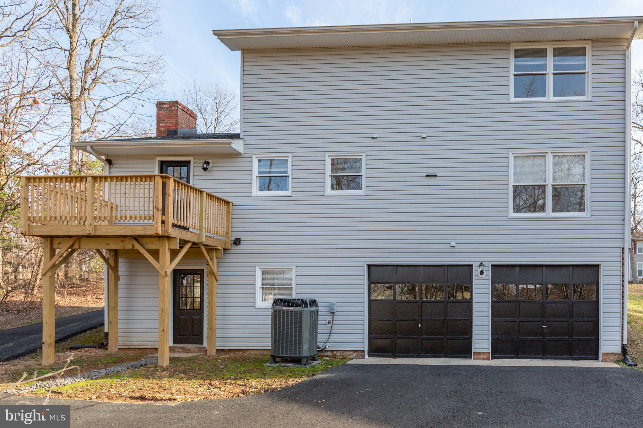 MAPLE GROVE - Residential