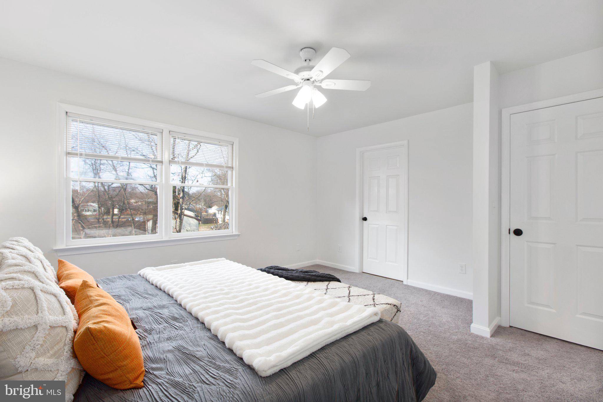 MAPLE GROVE - Residential