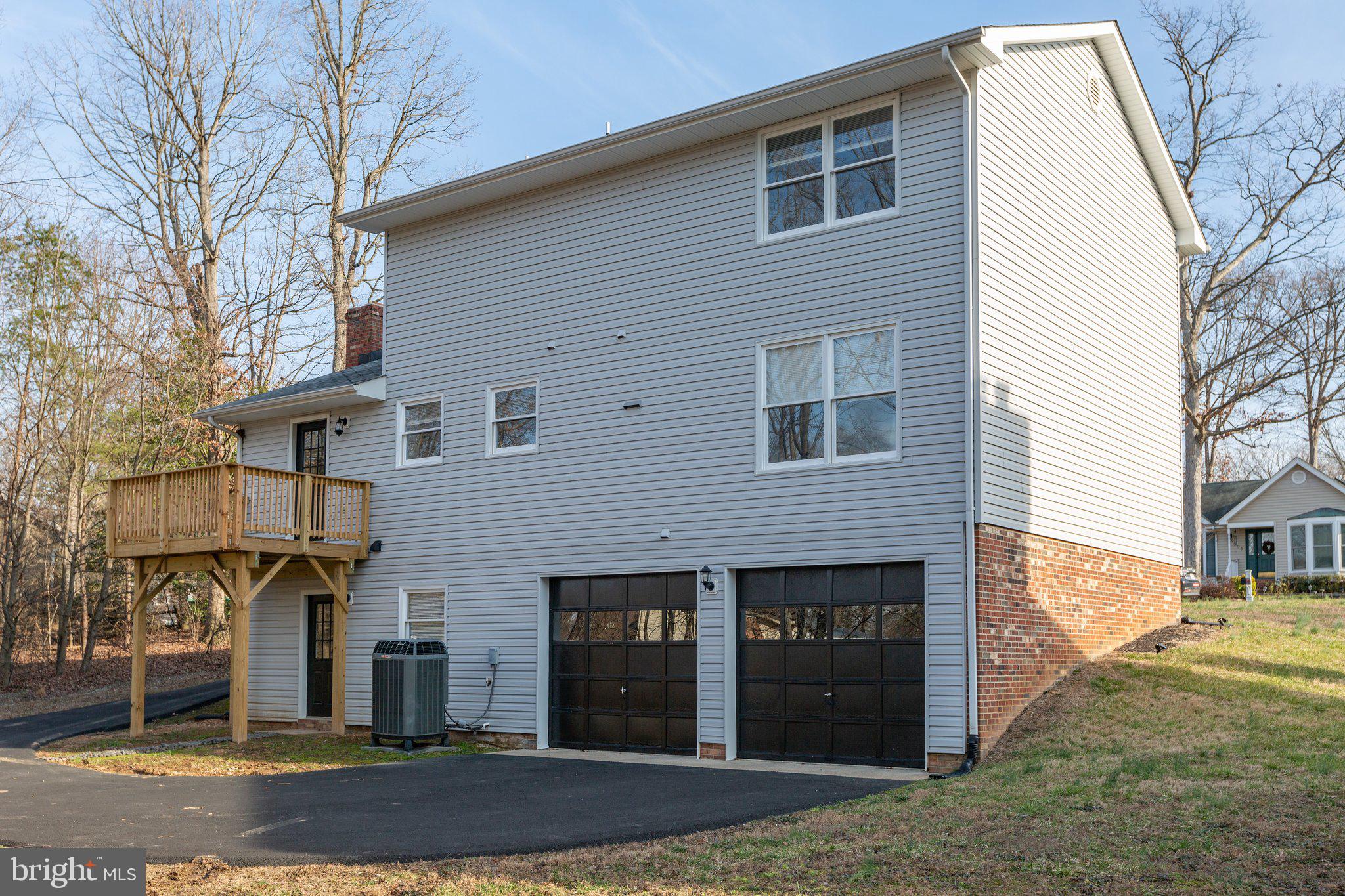 MAPLE GROVE - Residential