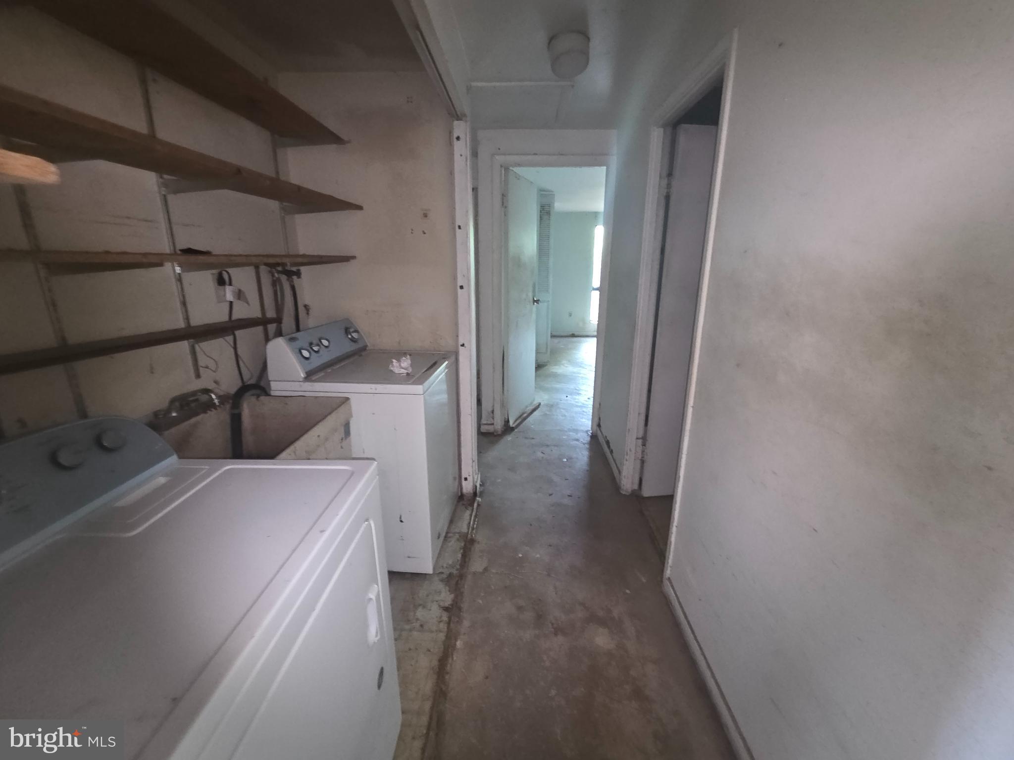 VILLAGE OF LONG REACH - Residential