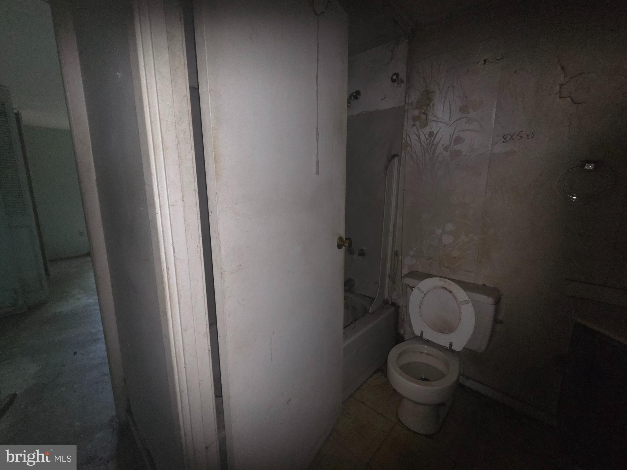 VILLAGE OF LONG REACH - Residential