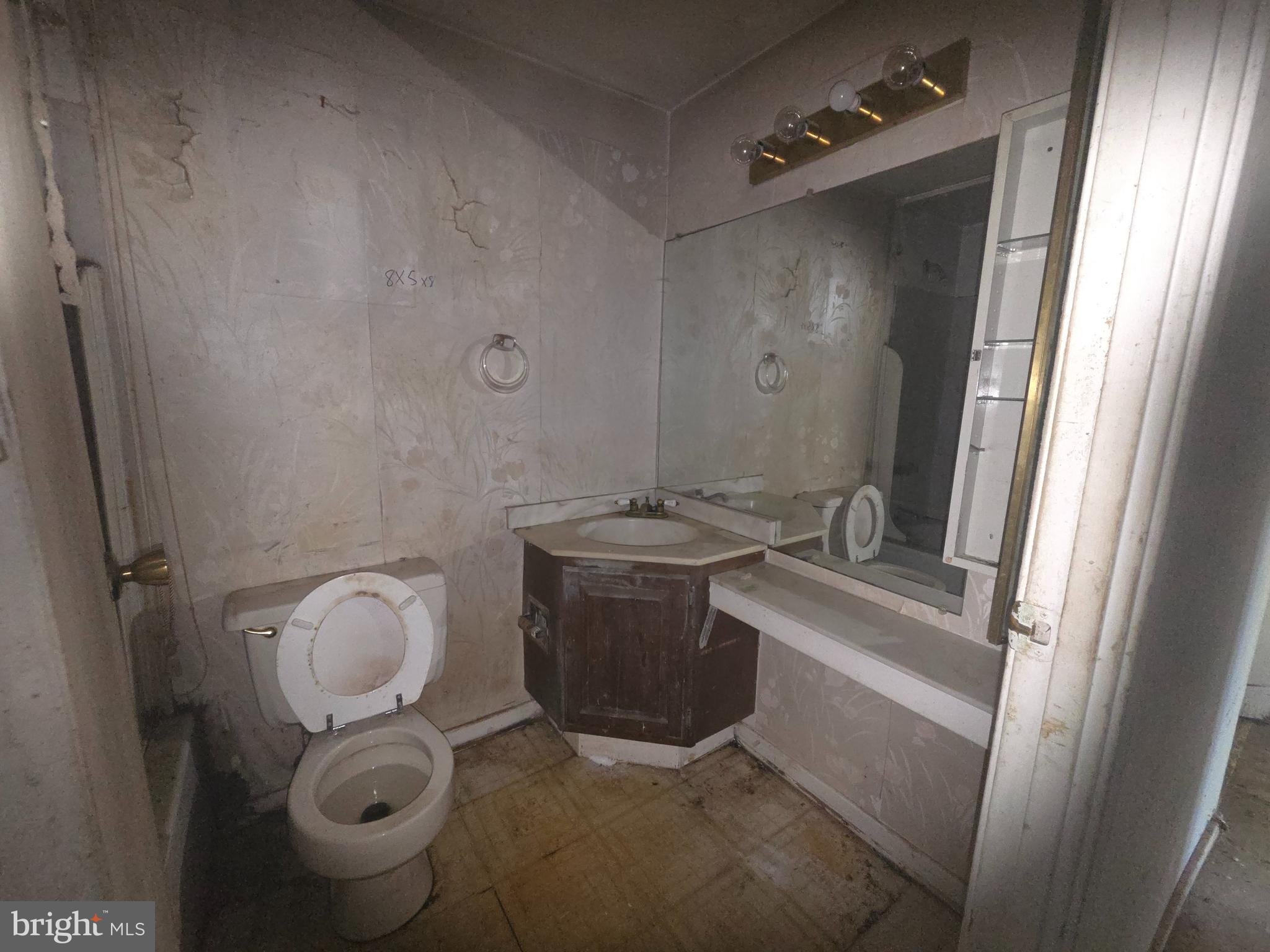 VILLAGE OF LONG REACH - Residential