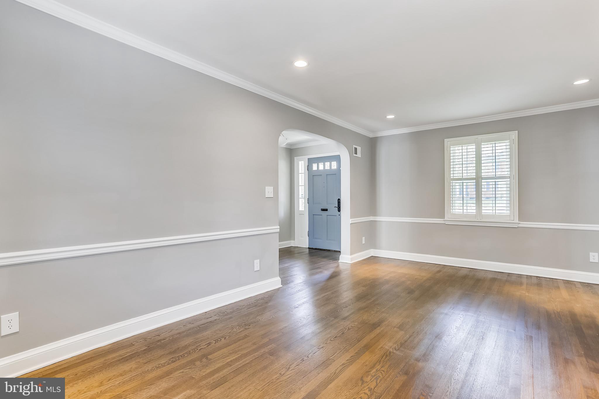 LARCHMONT - Residential Lease