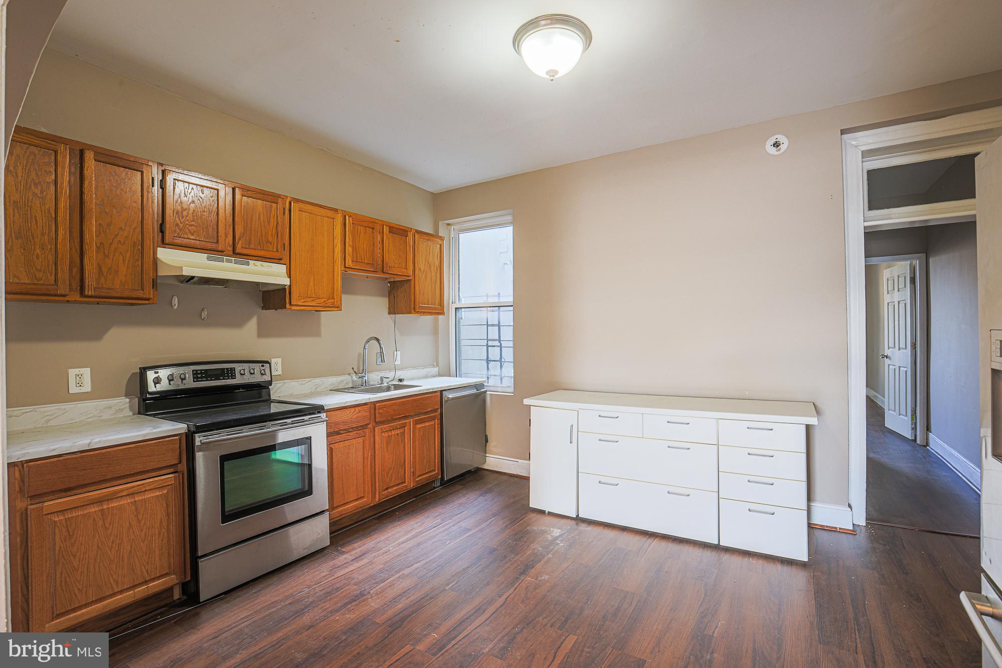 CLIFTON PARK - Residential