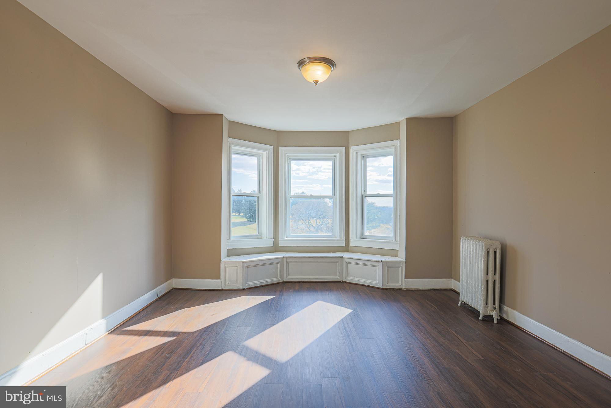 CLIFTON PARK - Residential