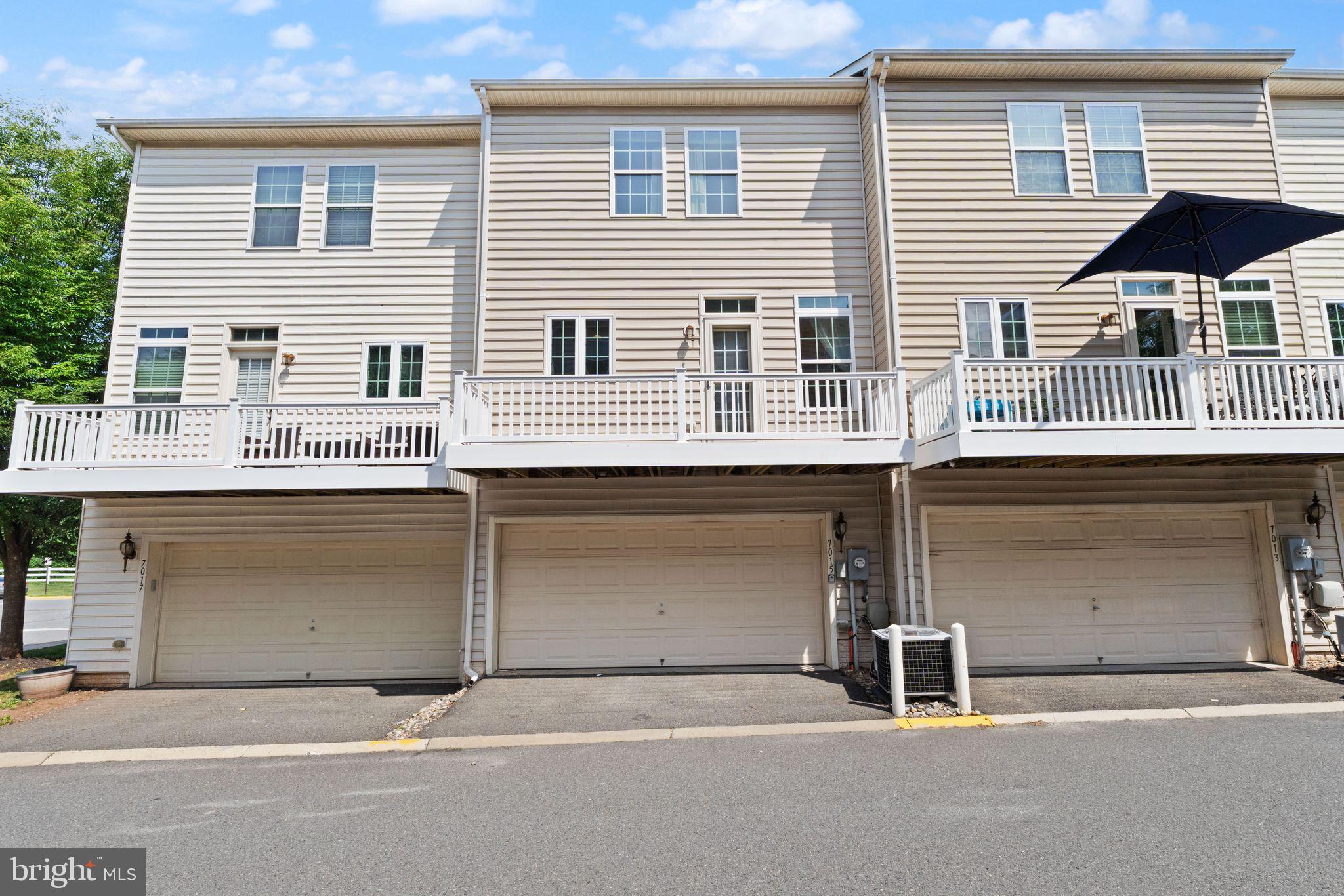 7015 TREK WAY