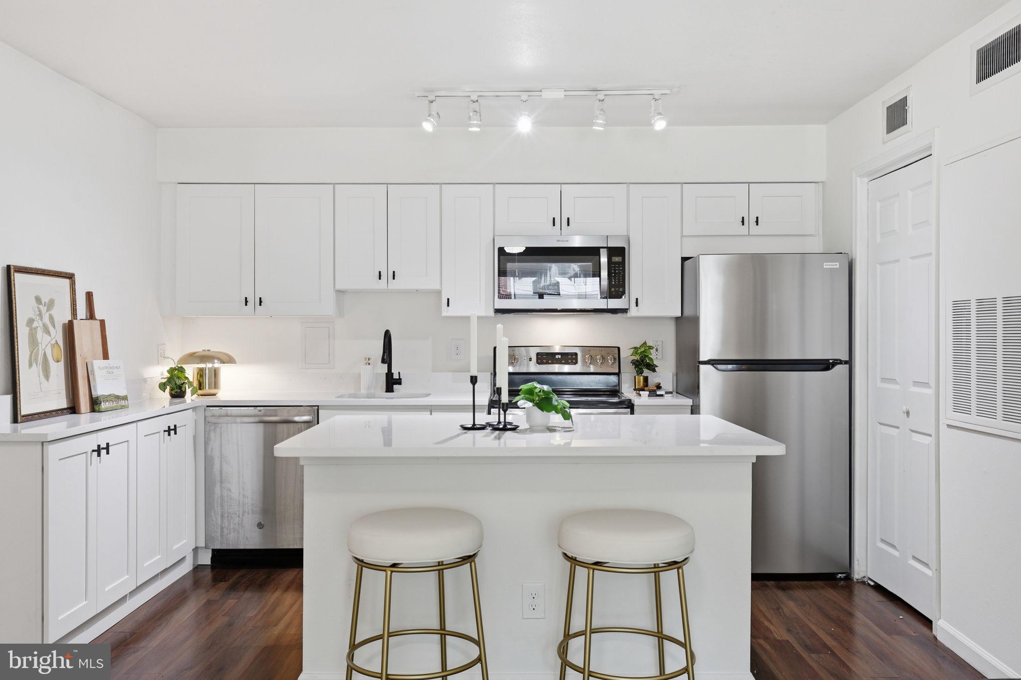 3303 WYNDHAM CIRCLE 146