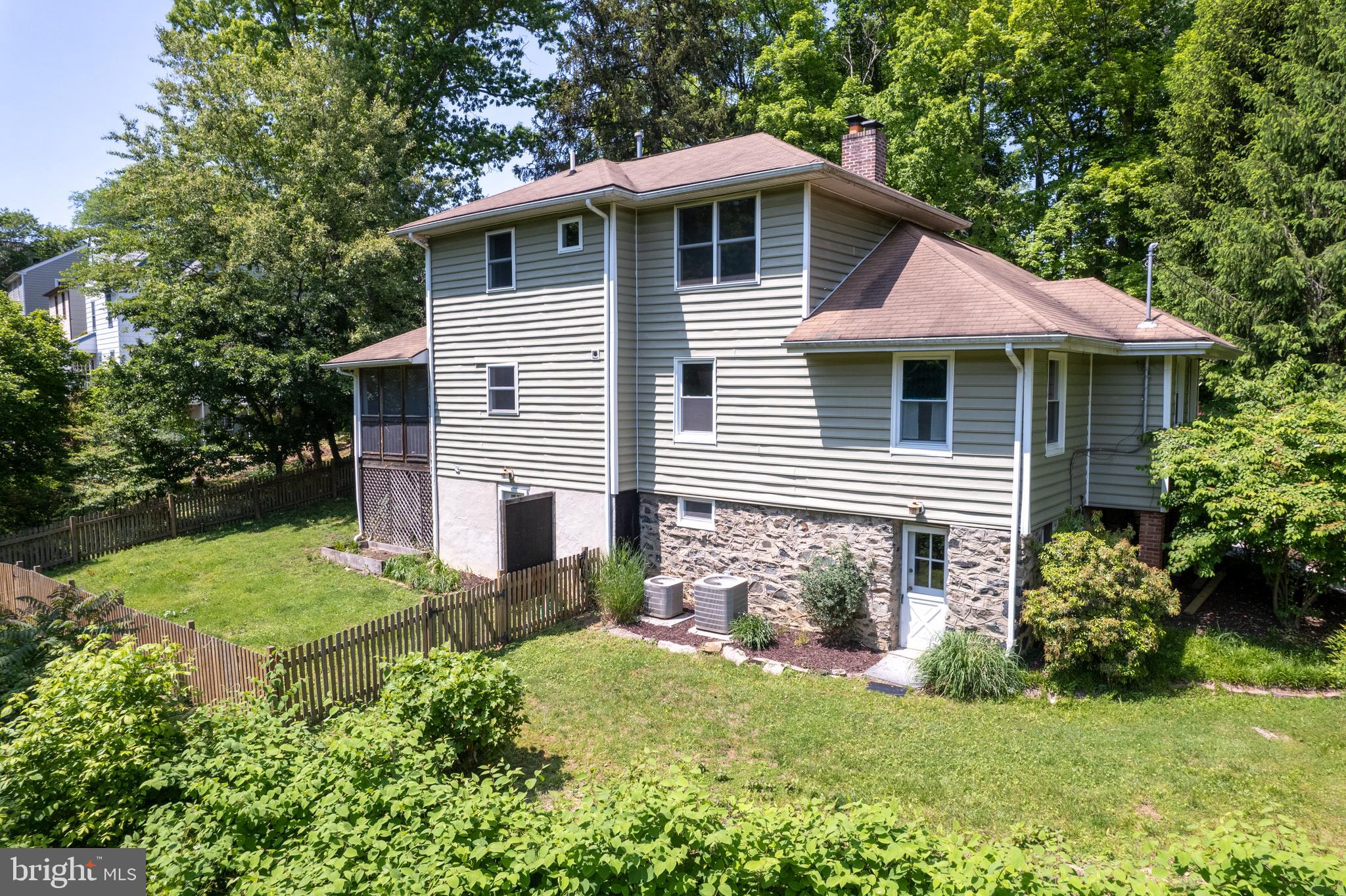 MOUNT WASHINGTON - Residential