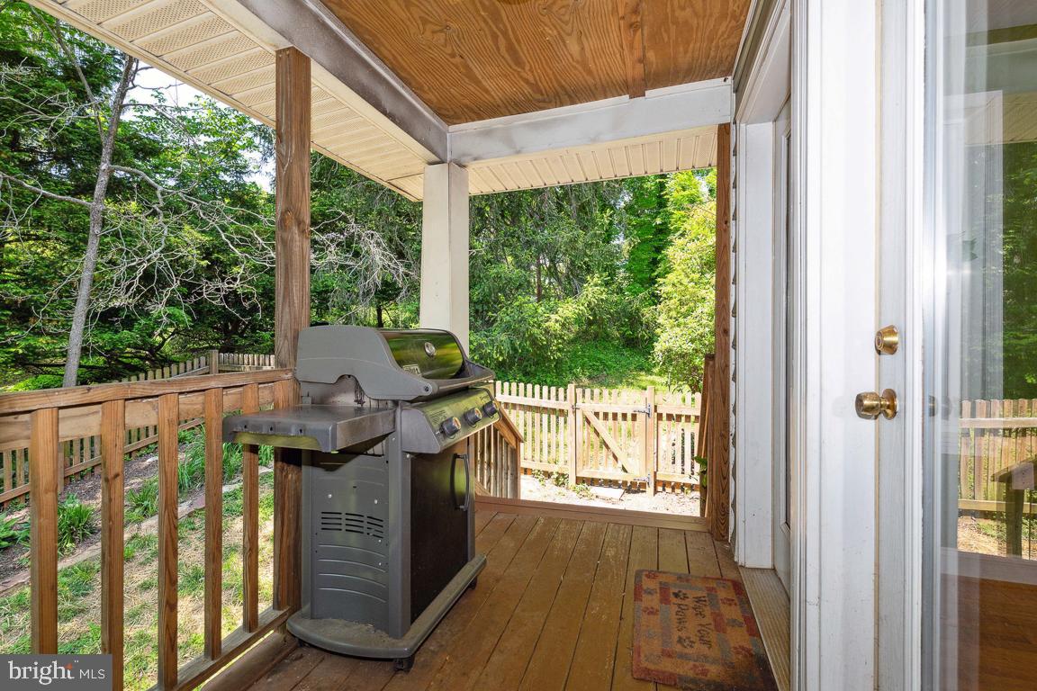 MOUNT WASHINGTON - Residential