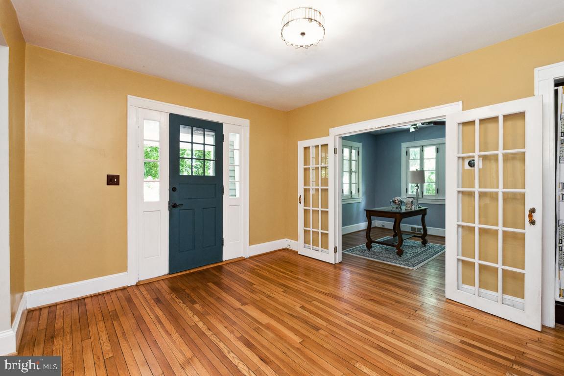 MOUNT WASHINGTON - Residential