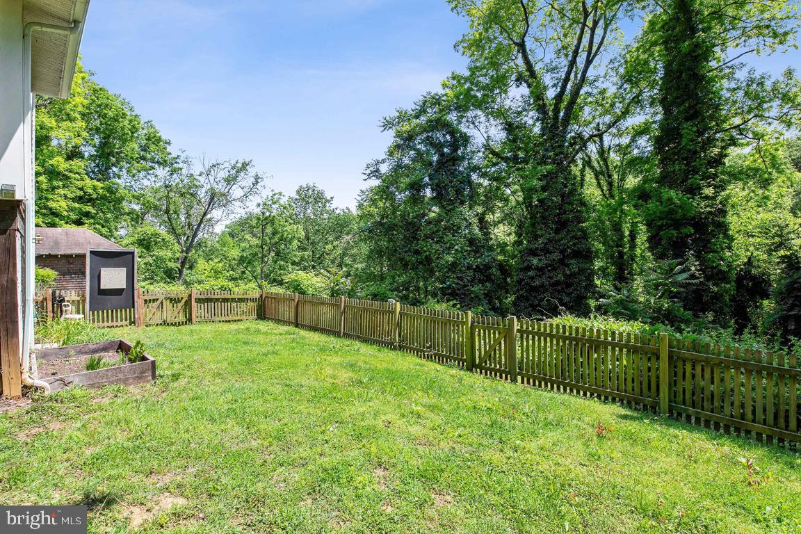 MOUNT WASHINGTON - Residential