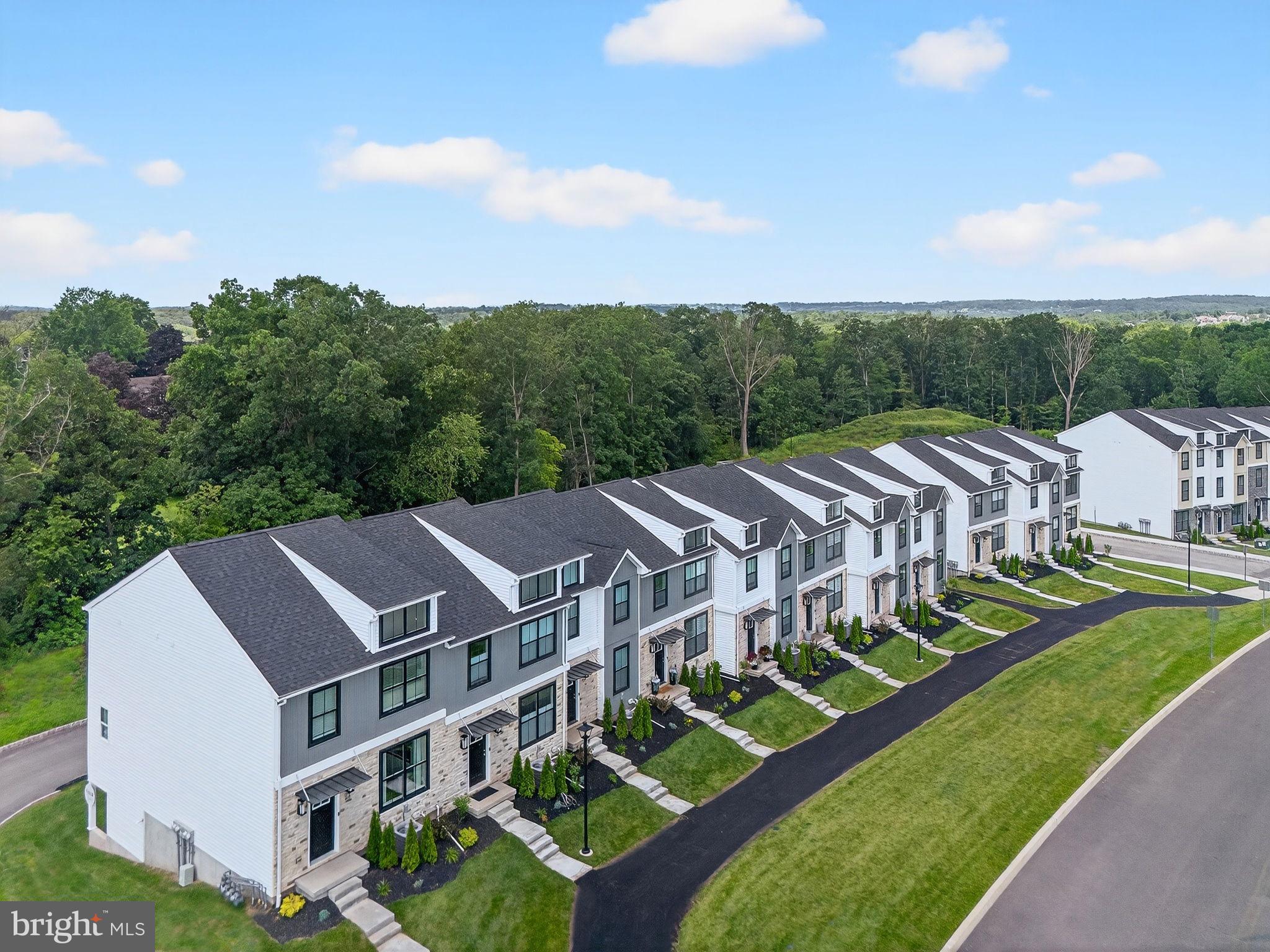 628 OAK DRIVE 1-1