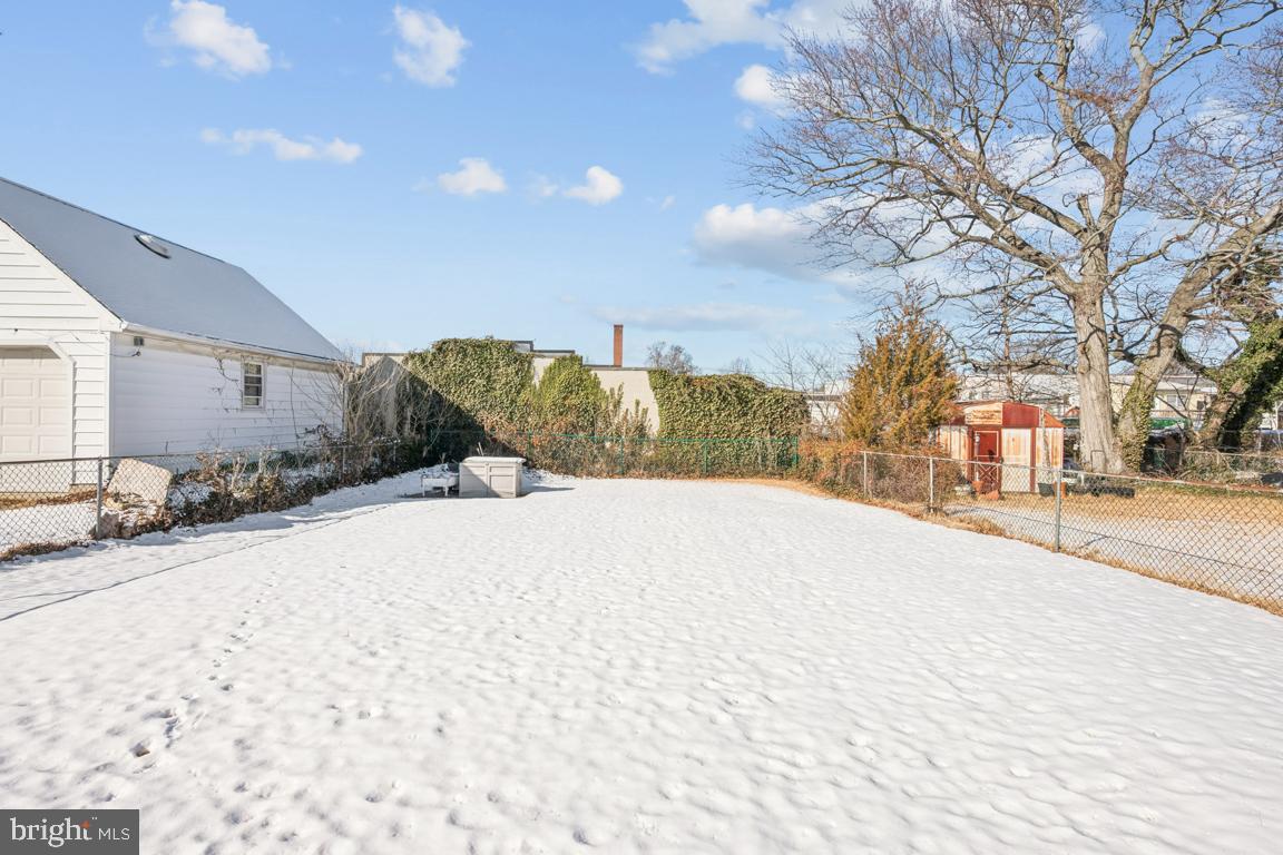 OAKLYN MANOR - Residential