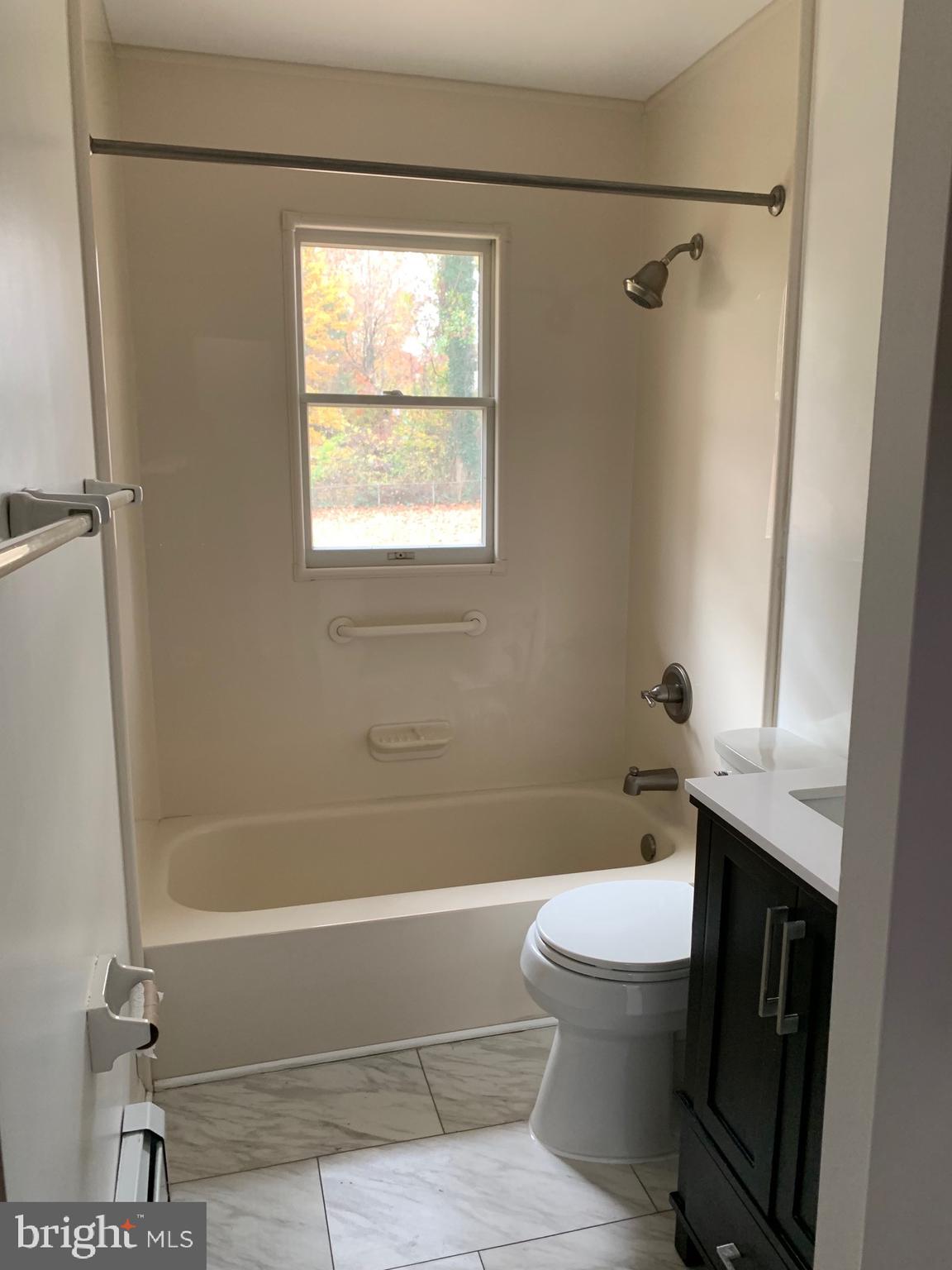 EVANSDALE - Residential Lease