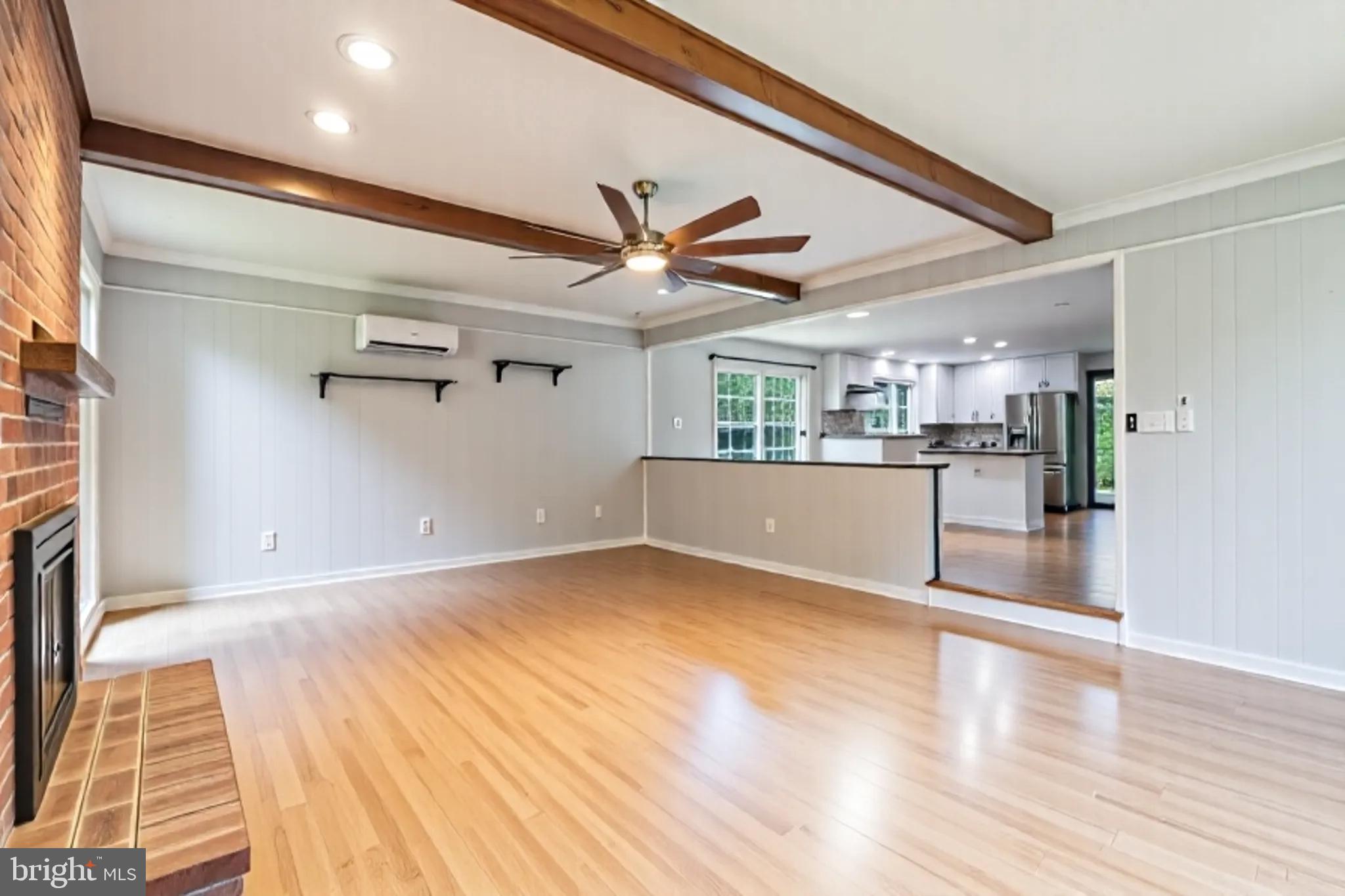 CLARKS RUN - Residential