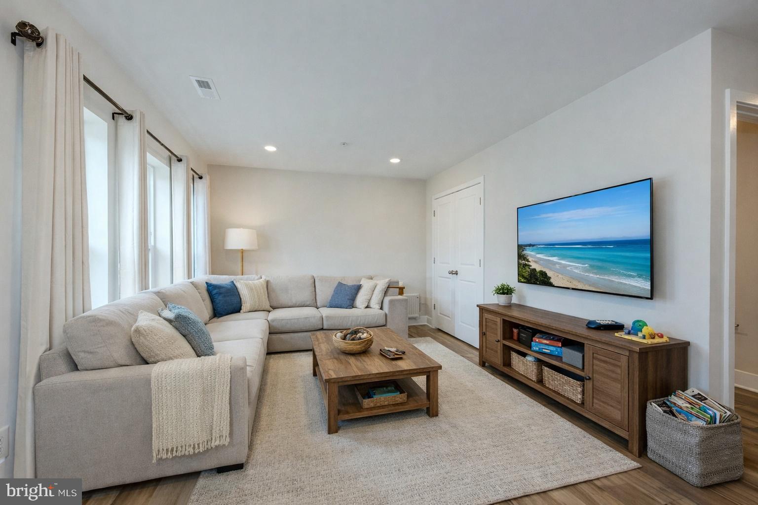 BRYANS ROAD - Residential