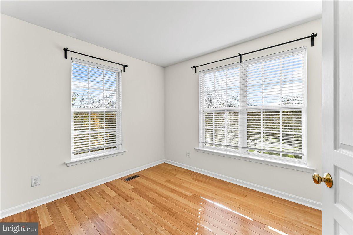 WINDSOR RIDGE - Residential