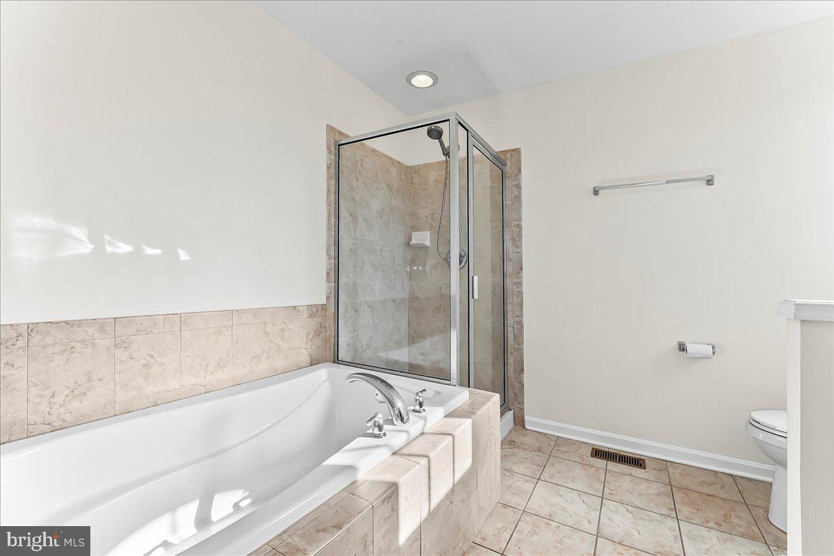 WINDSOR RIDGE - Residential