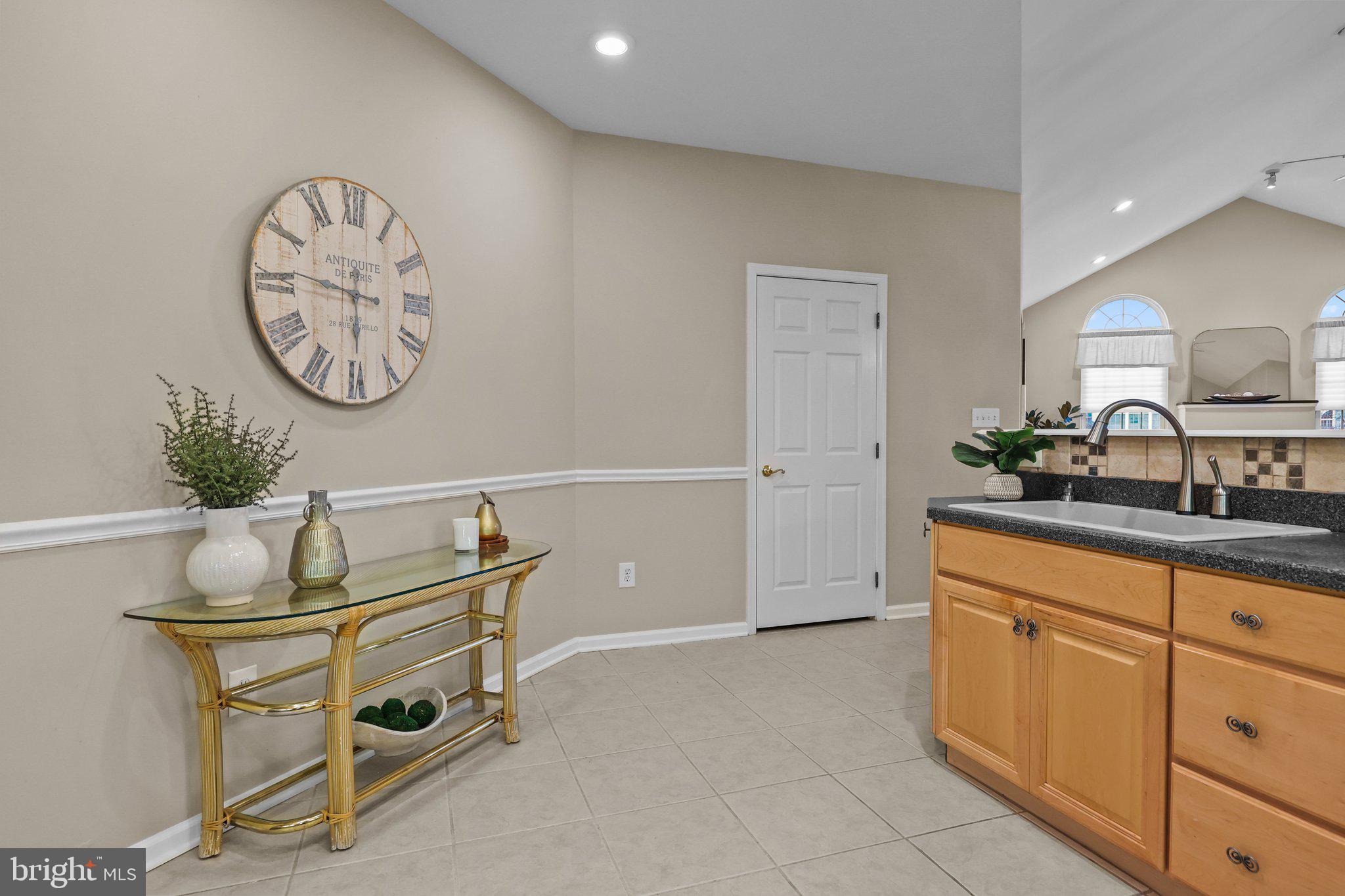 FLOWERS MILL - Residential