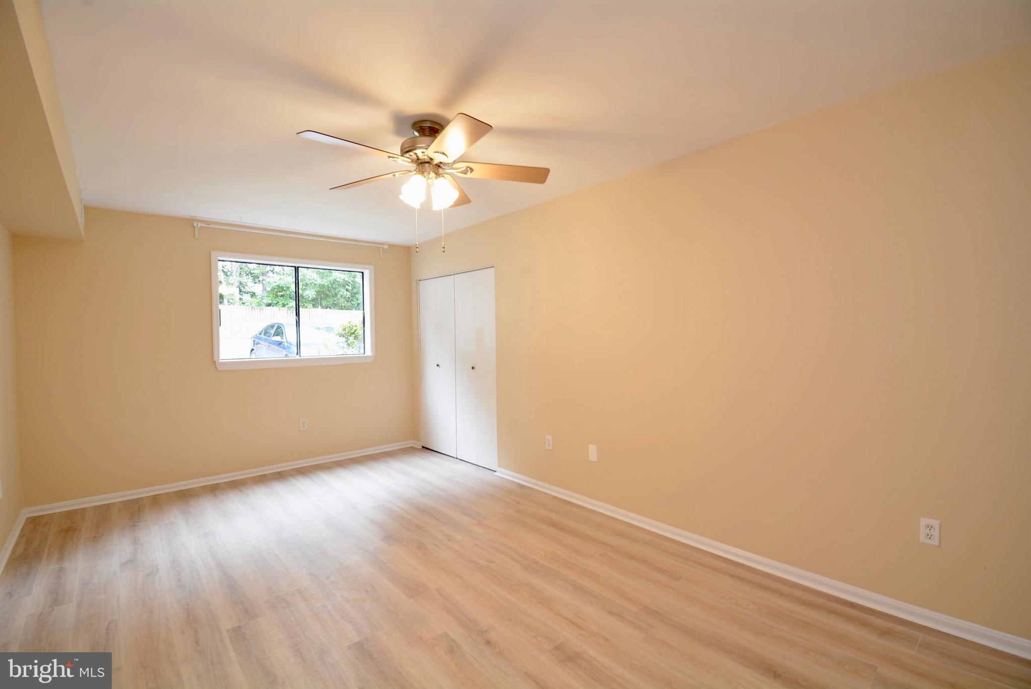 HAWTHORNE VILLAGE - Residential