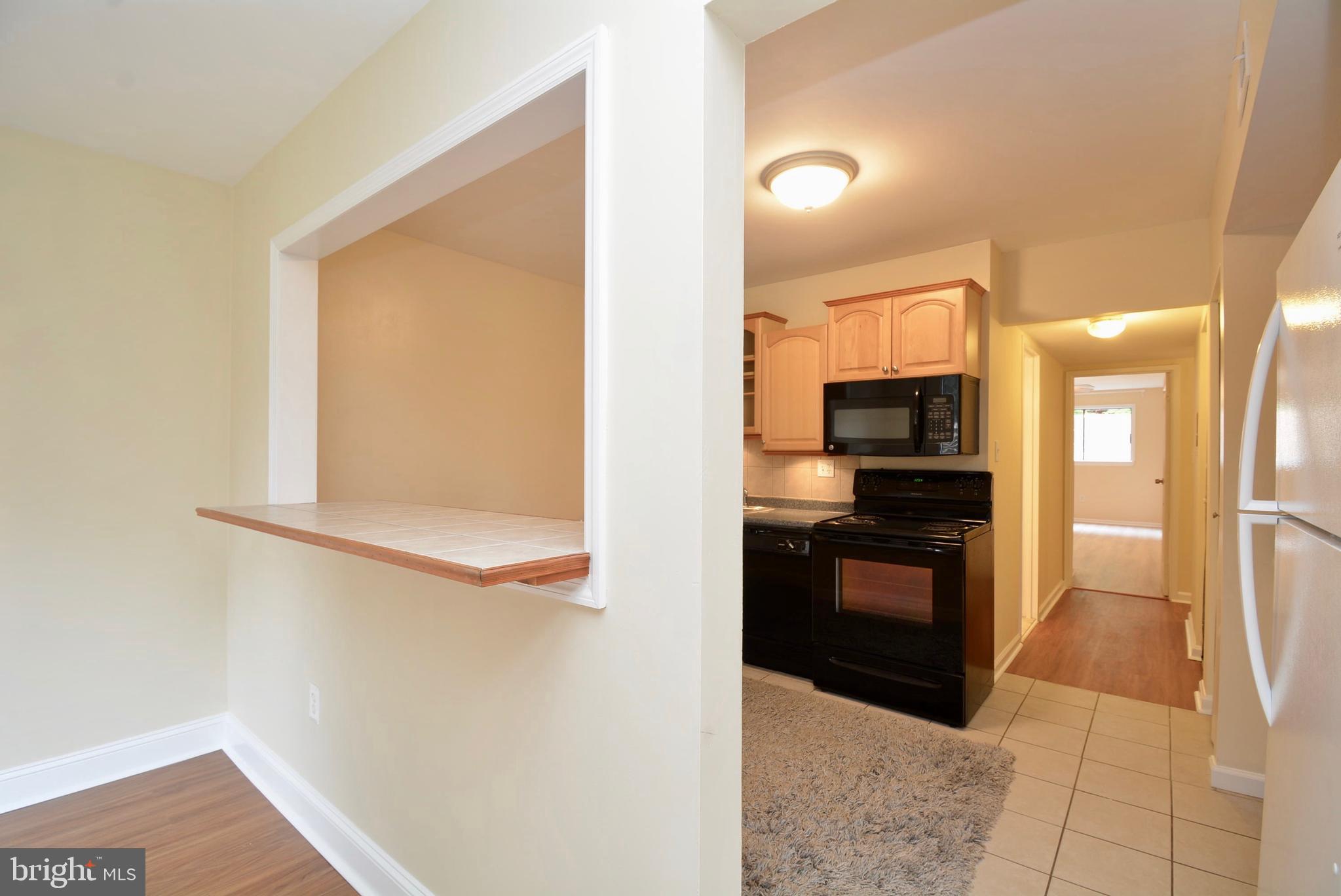 HAWTHORNE VILLAGE - Residential