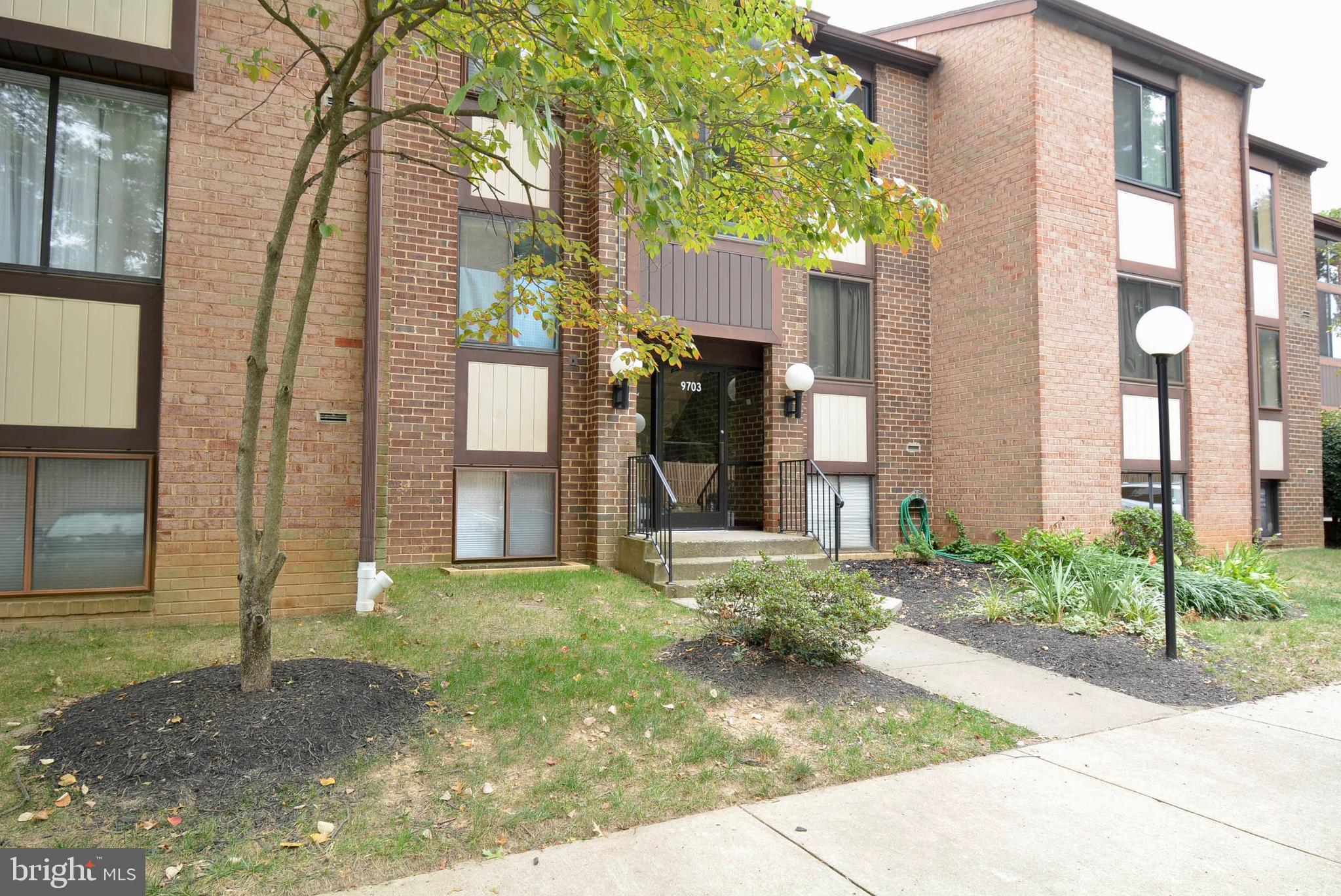 HAWTHORNE VILLAGE - Residential