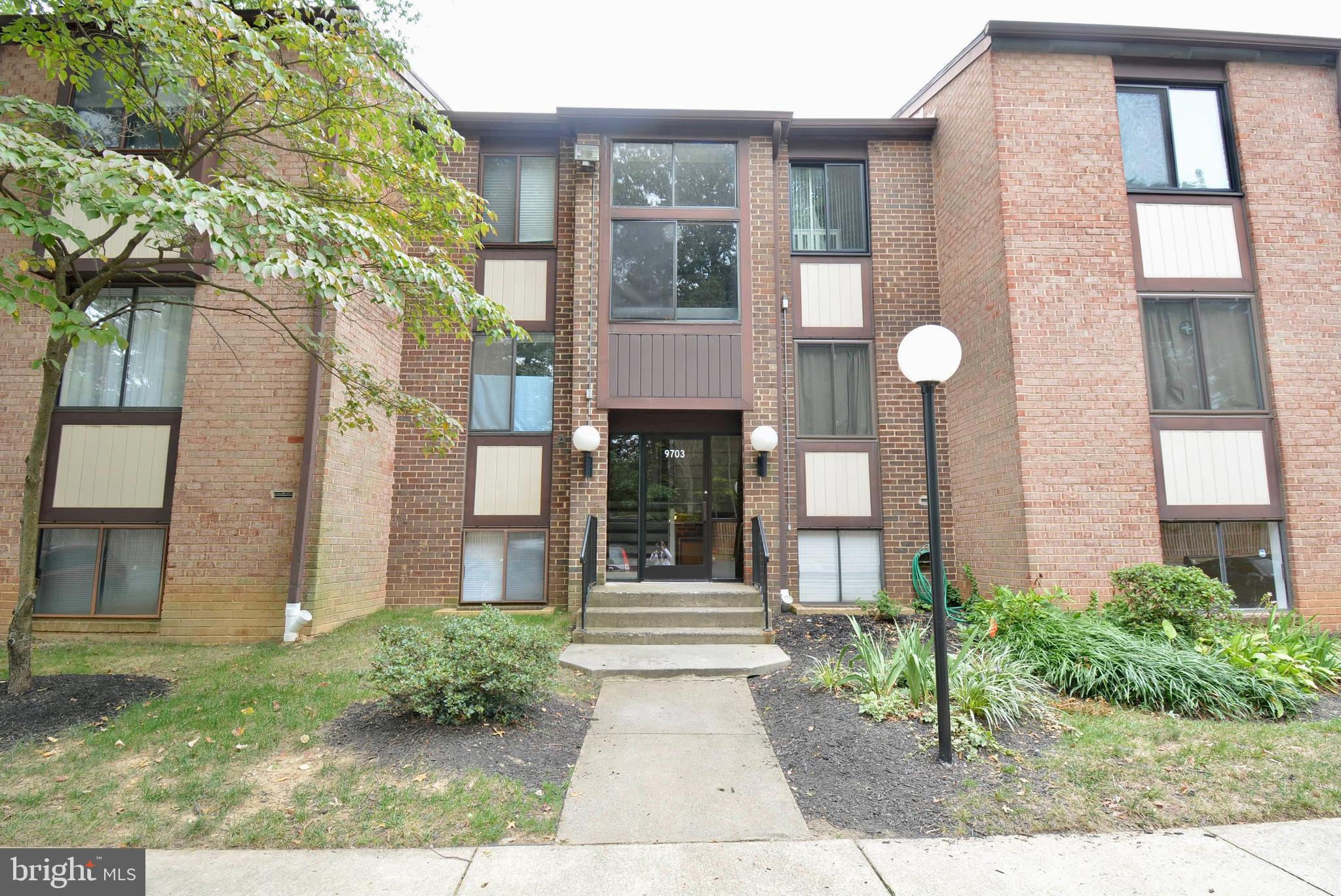 HAWTHORNE VILLAGE - Residential