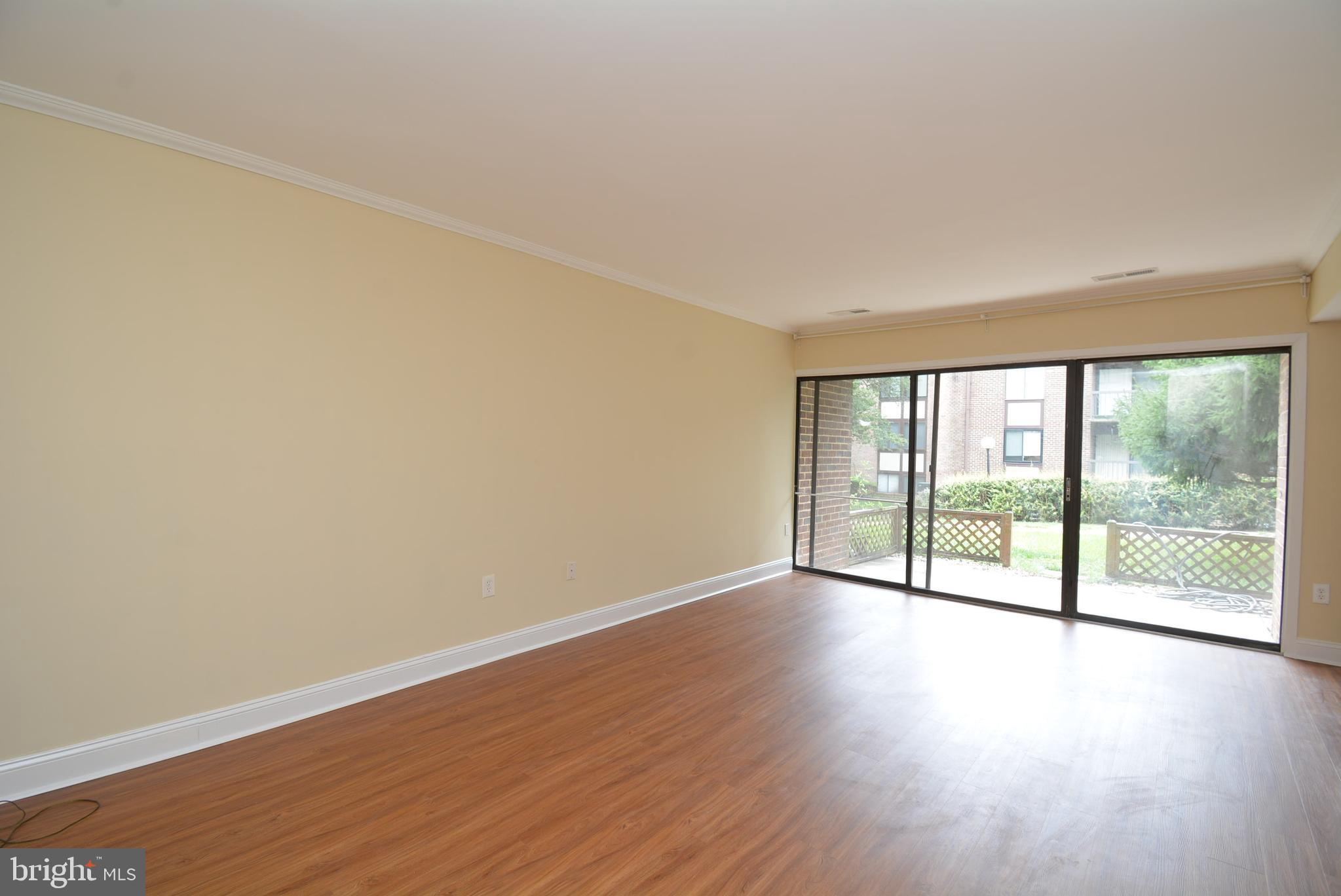 HAWTHORNE VILLAGE - Residential