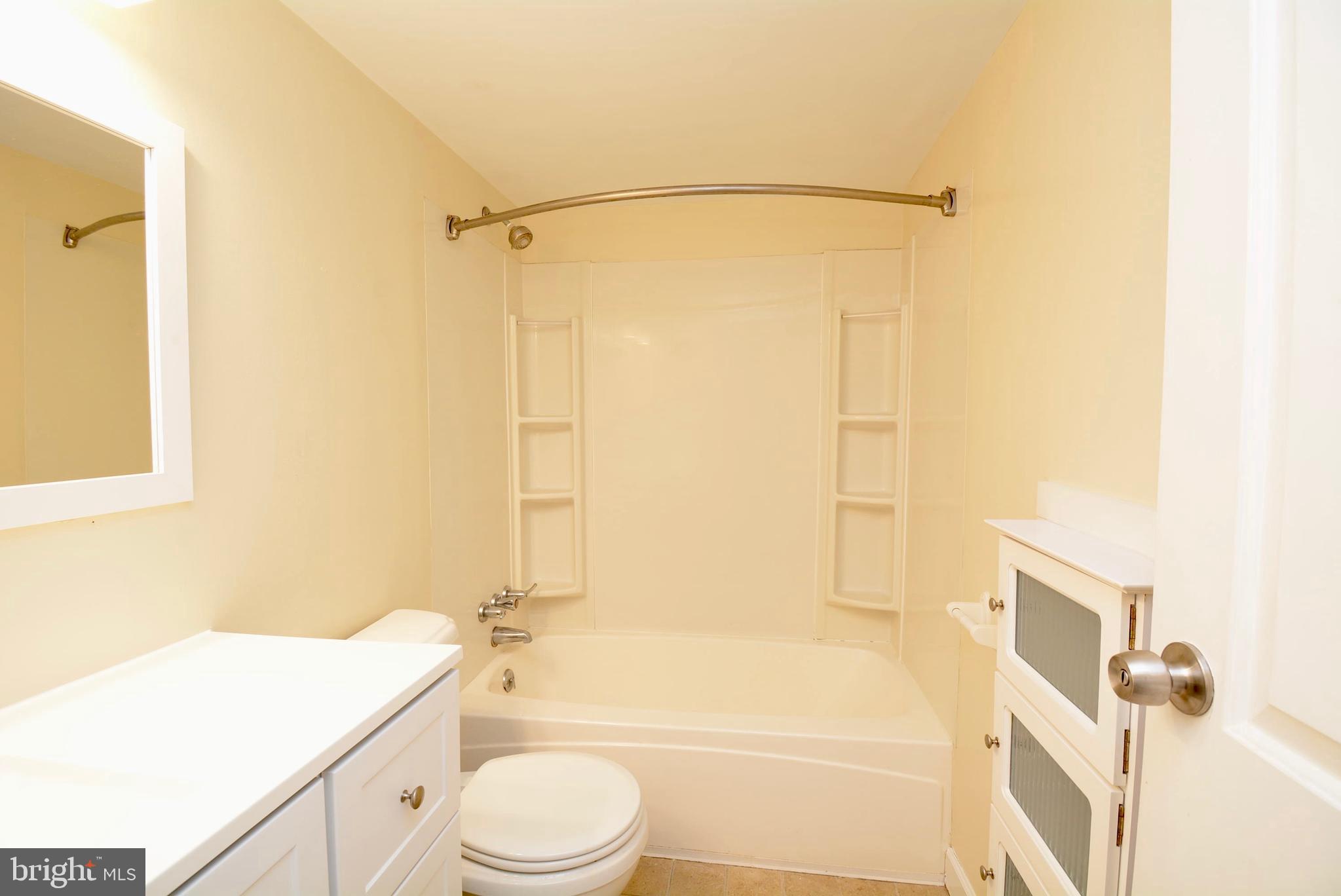 HAWTHORNE VILLAGE - Residential