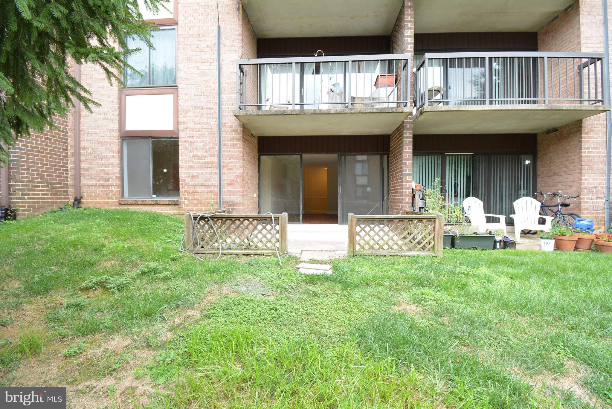 HAWTHORNE VILLAGE - Residential