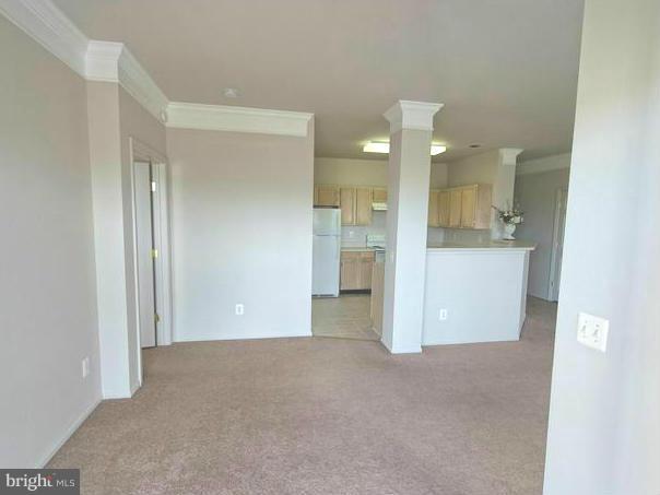 GATES OF MCLEAN - Residential Lease